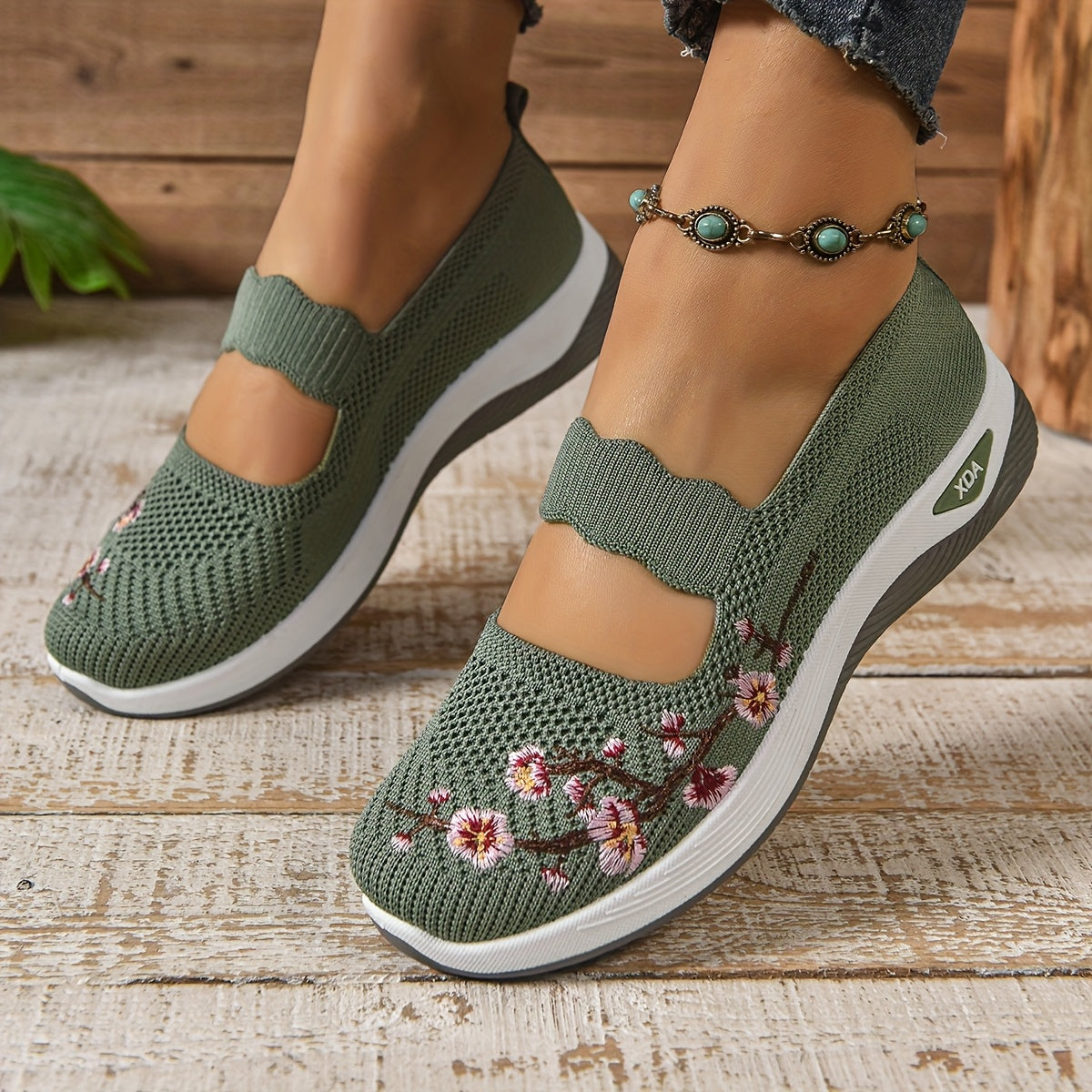 Women's Mesh Running Shoes Athletic Sneakers for Exercise and Casual Wear