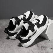 Barcha mavsumlar uchun mos, qulay, engil va zamonaviy rang-blokli skeytbord poyabzallari o'g'il va qizlar uchun.