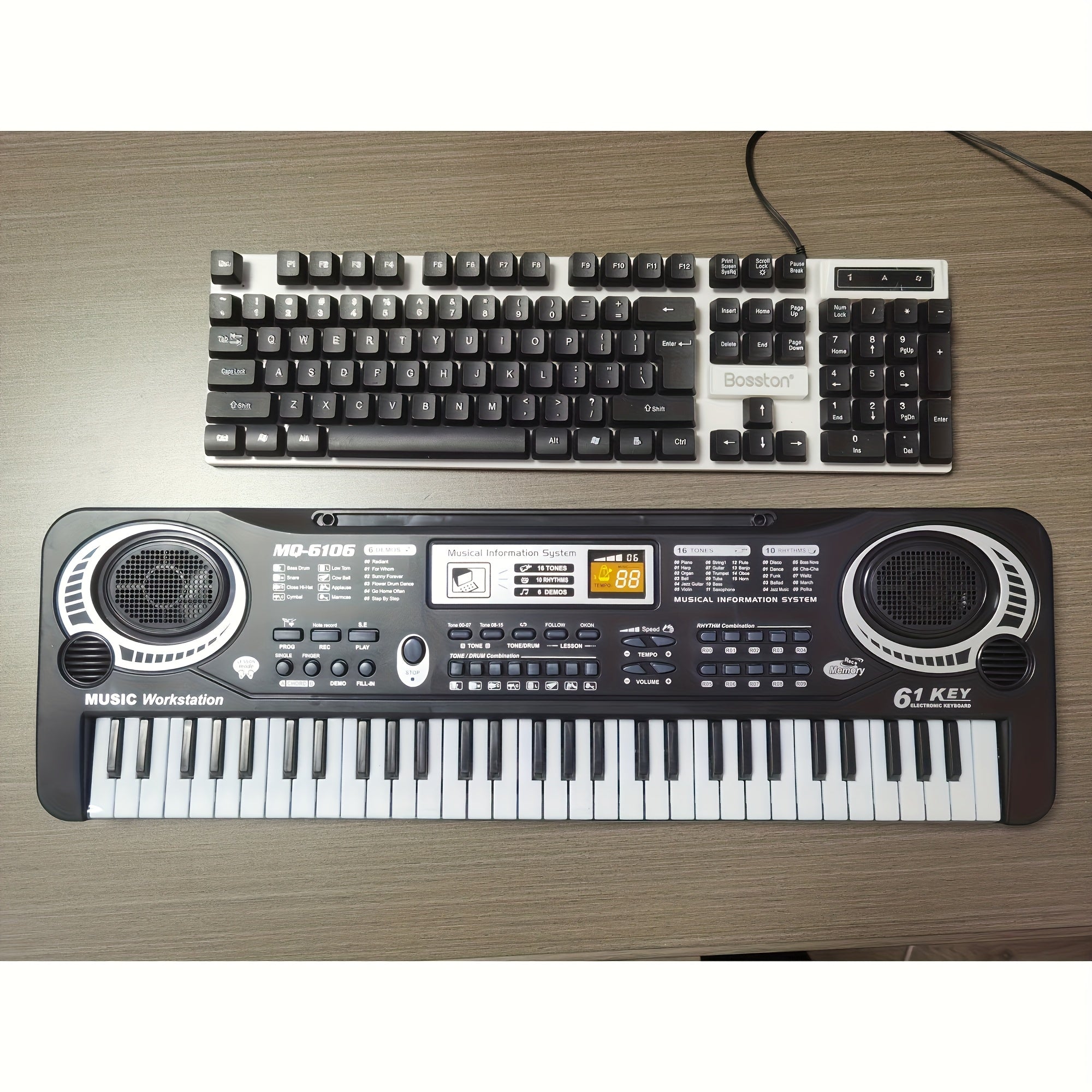 Black 61-Key Digital Piano Keyboard with Microphone Battery and USB Power