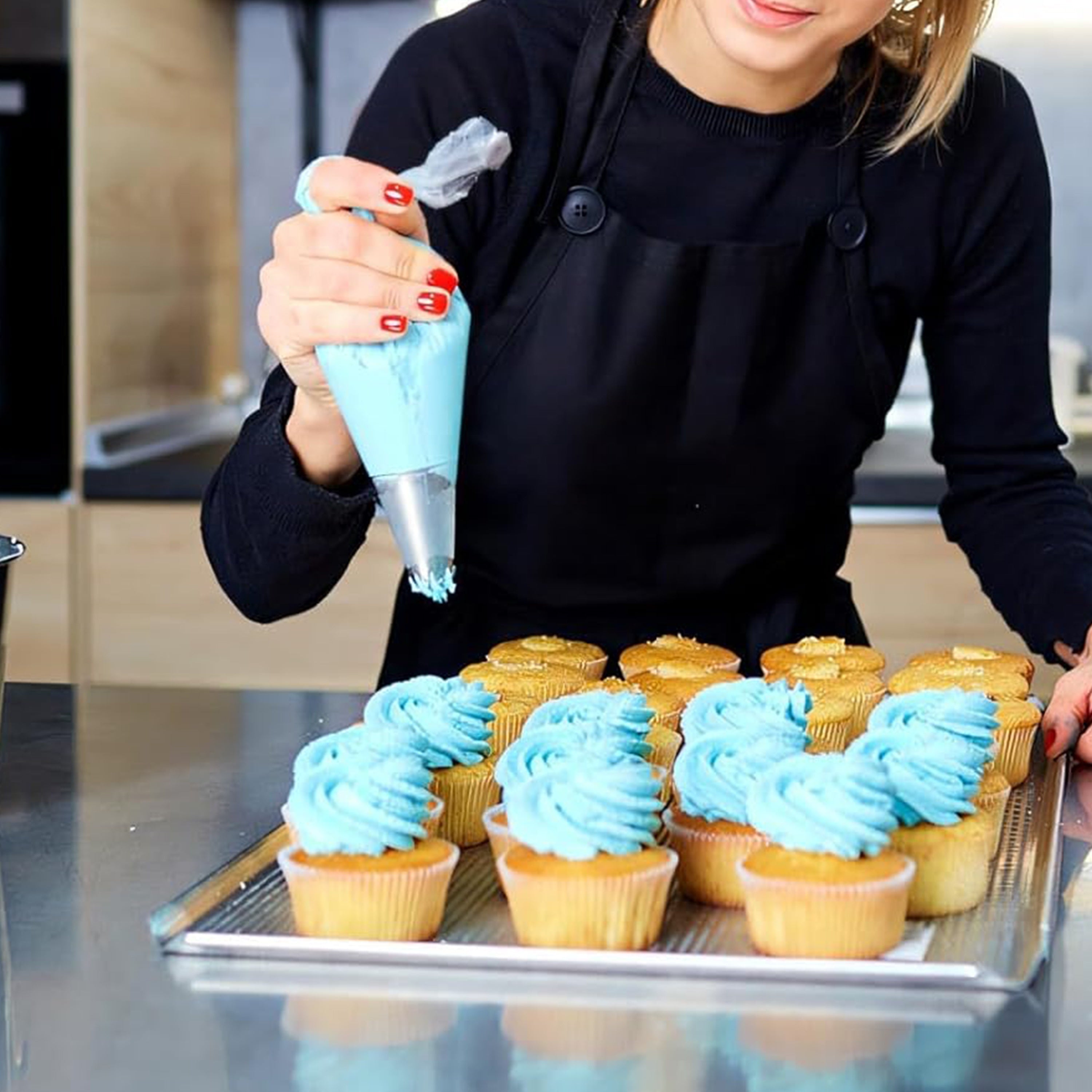 Set of 9 Stainless Steel Piping Tips for Cake Cookies and Macarons