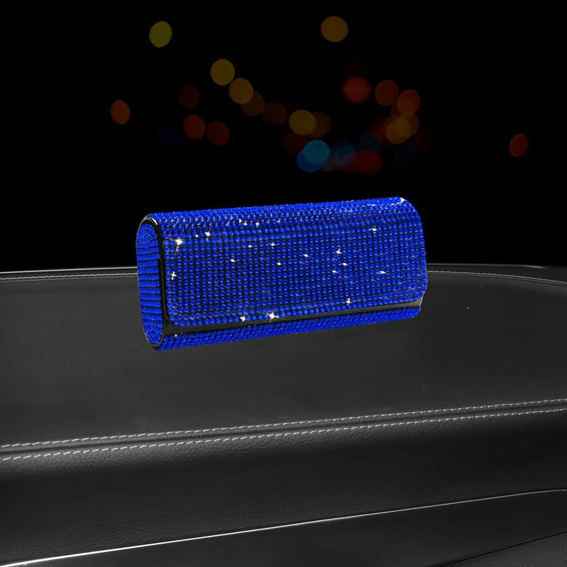 Zarif oltin suvli olmos ko'zoynak qutisi, quyosh ko'zoynaklari, o'qish ko'zoynaklari va ko'zoynaklarni saqlash uchun mukammal.