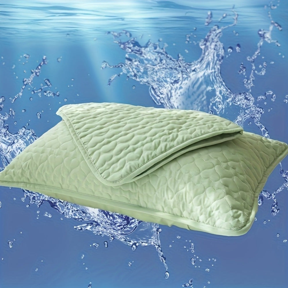 Water-Resistant Quilted Pillowcase 48x74cm Polyester Twill Envelope Closure