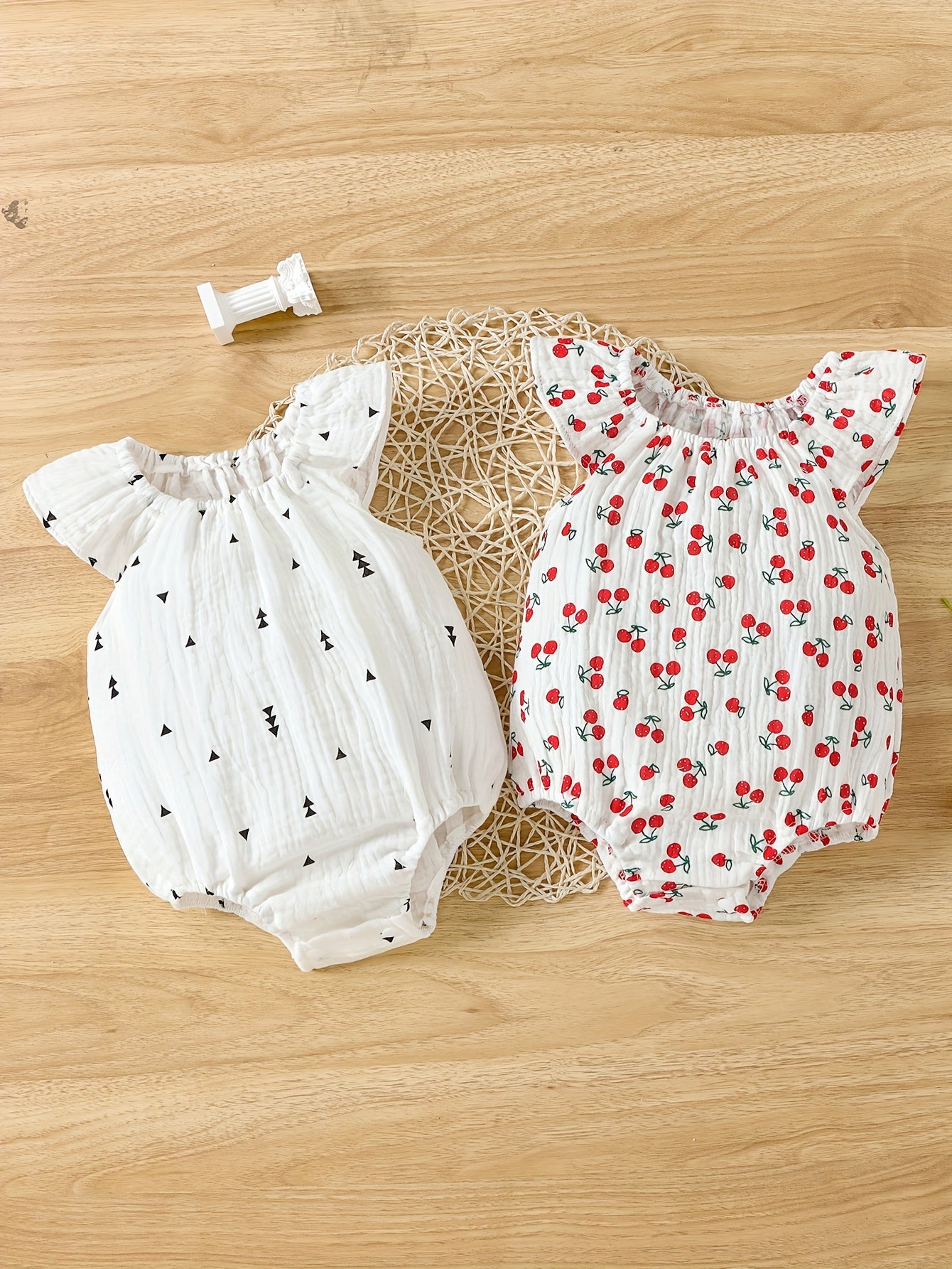 Baby Girls Summer Cotton Rompers with Cute Prints for Outdoor Wear