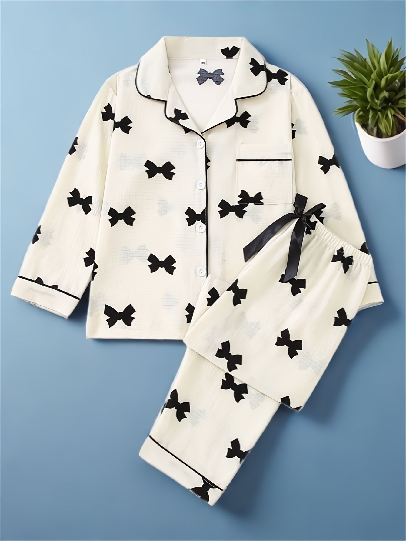 Girls' Spring and Autumn Pajama Set with Long Sleeve Top and Pants Butterfly Pattern Casual Comfortable