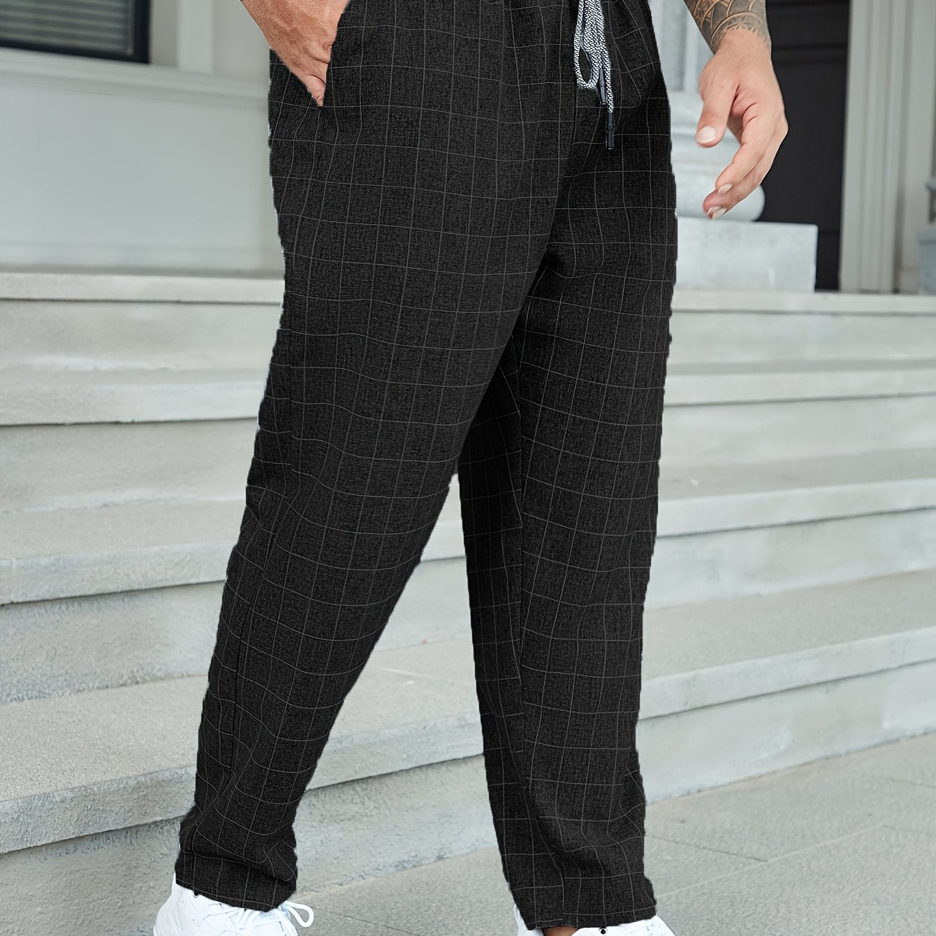 Pantalones de talla grande para hombre con corte tapered y patrón de cuadrícula, casual, ajuste regular