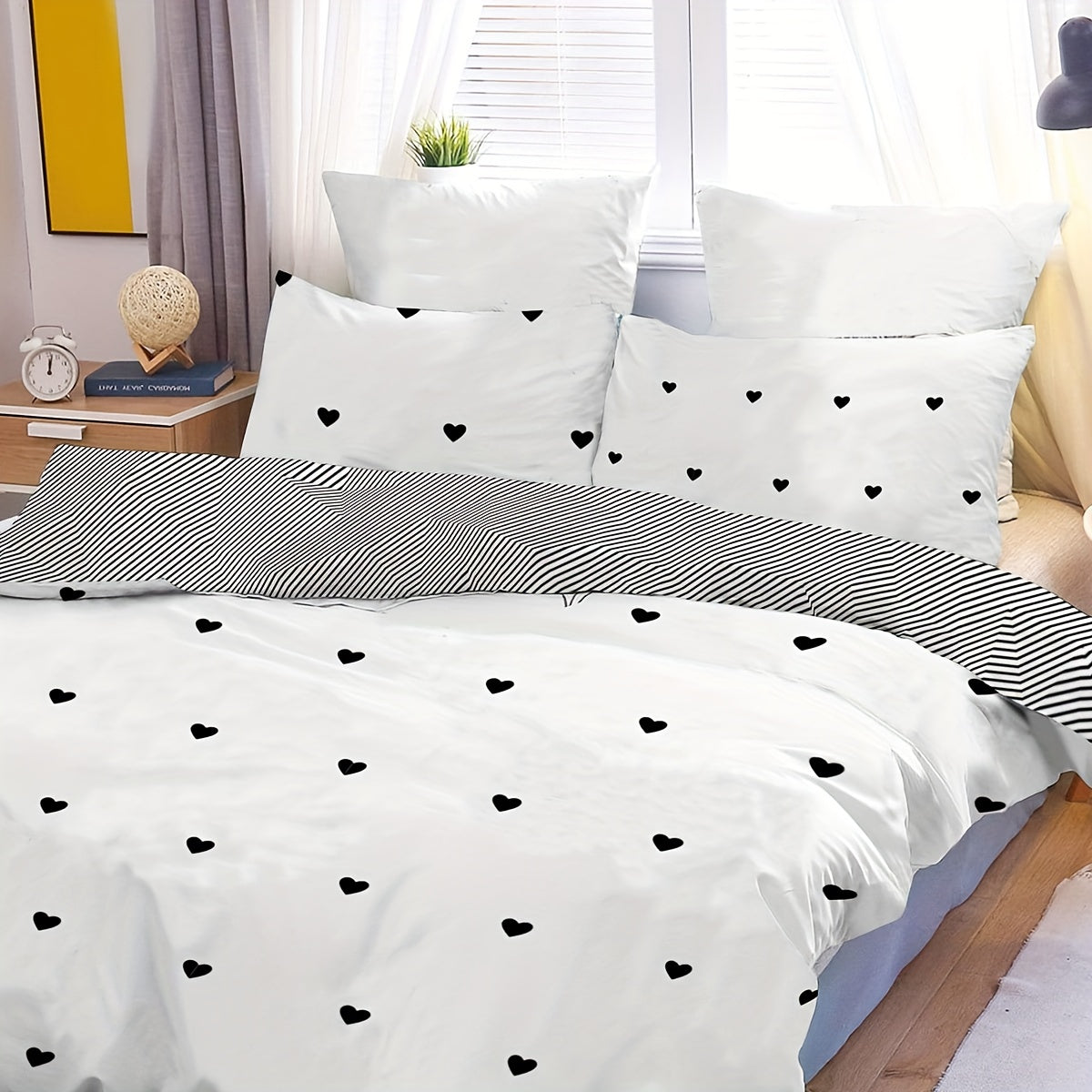 3-Piece Duvet Cover Set Black Love Print Soft Bedding for Bedroom Guest Room Dorm Includes Duvet Cover and Pillowcases