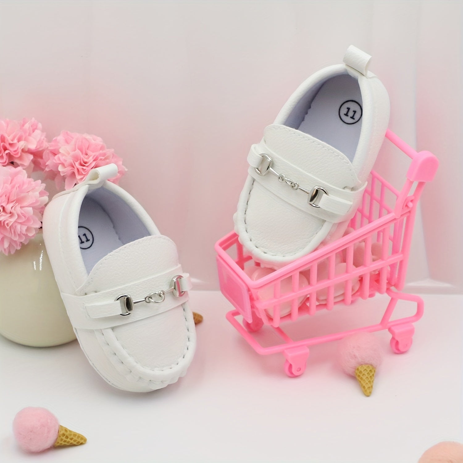 Kichkina bolalar va chaqaloqlar uchun ichki va bayram poyabzali, bir xil rangli PU mato, osongina kiyinadigan, har mavsum uchun qulay