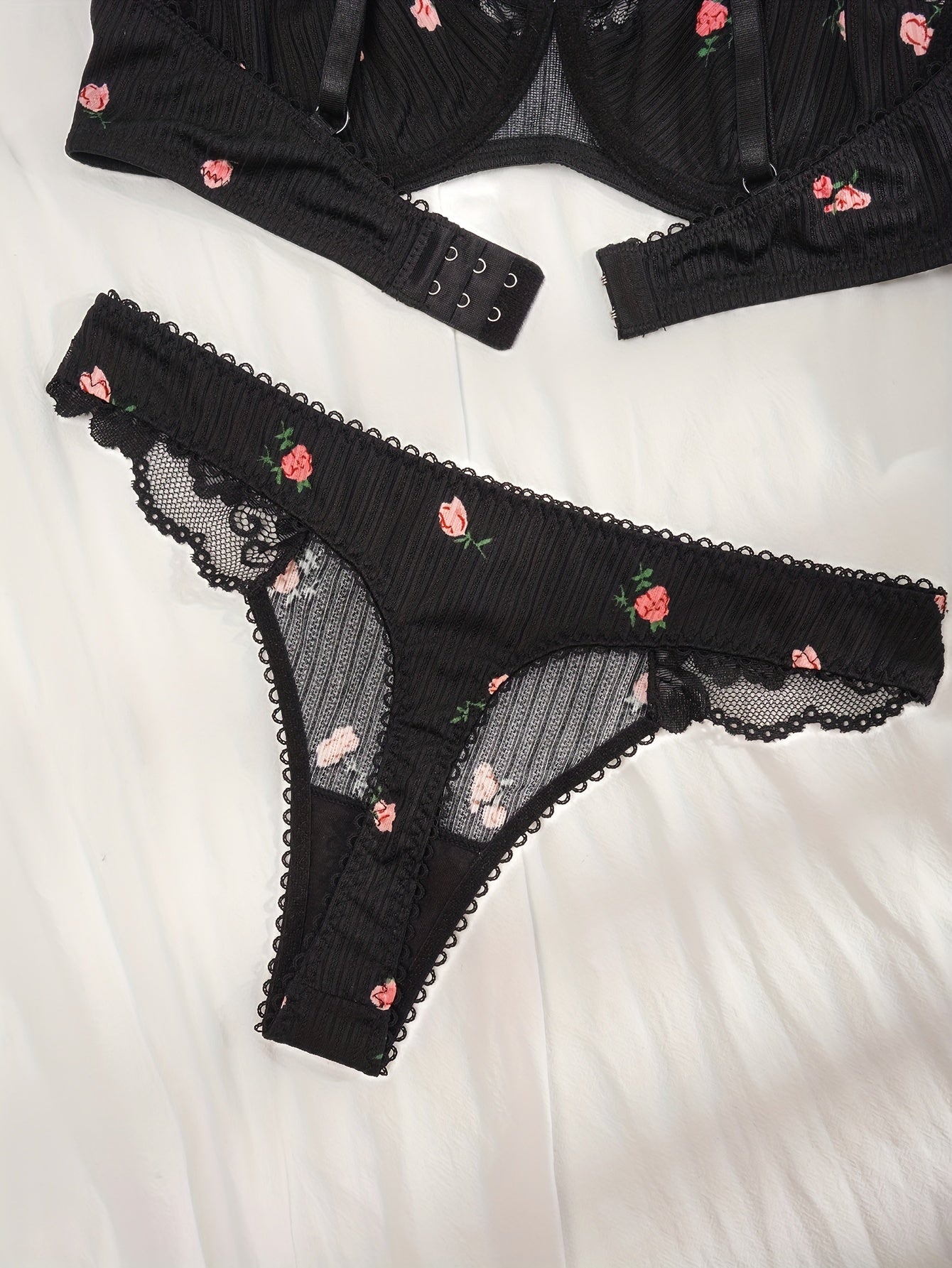 Women's Floral Print Lace Push-Up Bra Set with Thong Lingerie