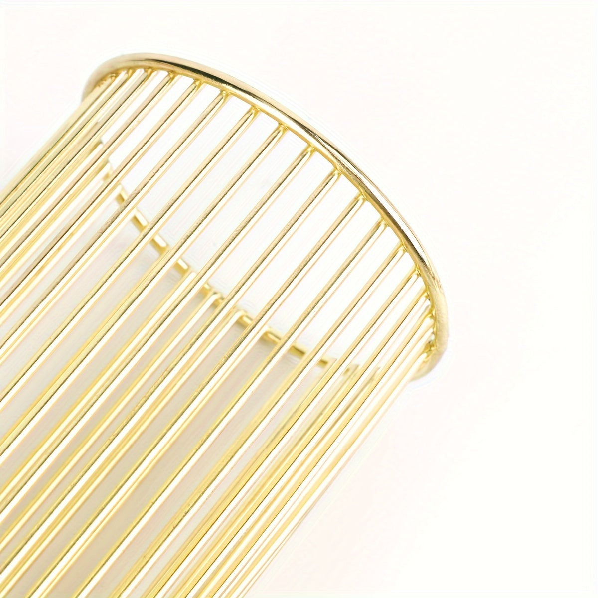 Golden Iron Makeup Brush Holder Rust Resistant Polished Finish Desktop Organizer