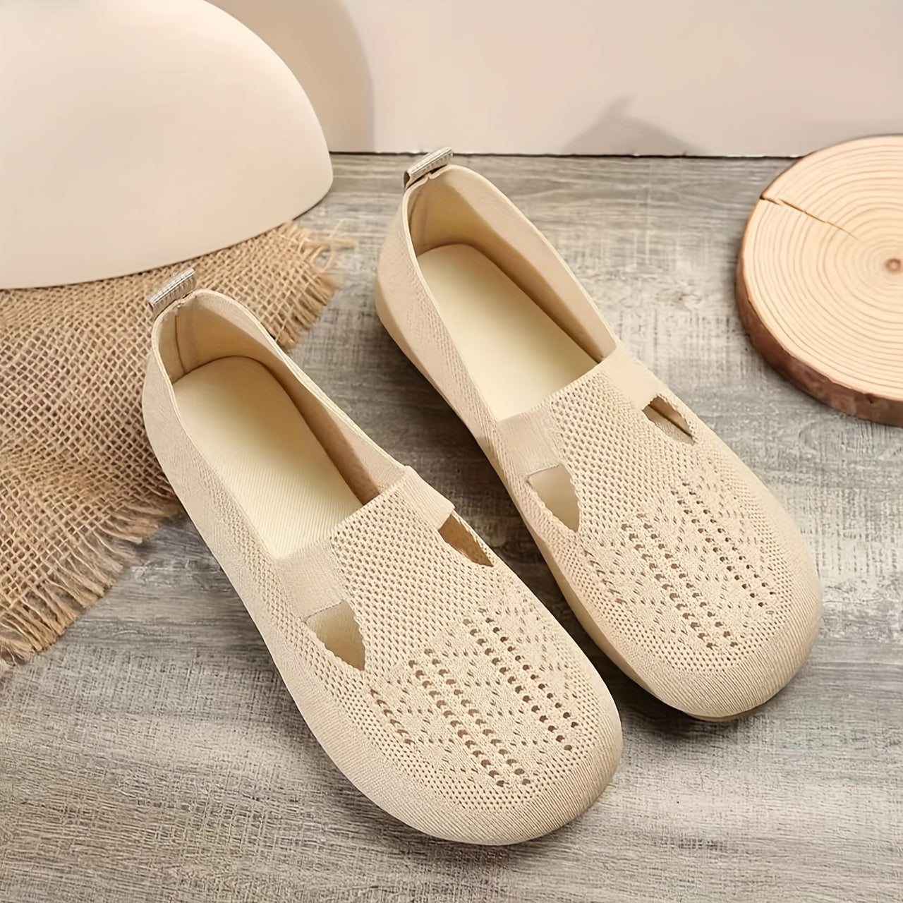 Women's Solid Color Breathable Knit Slip-On Flat Shoes