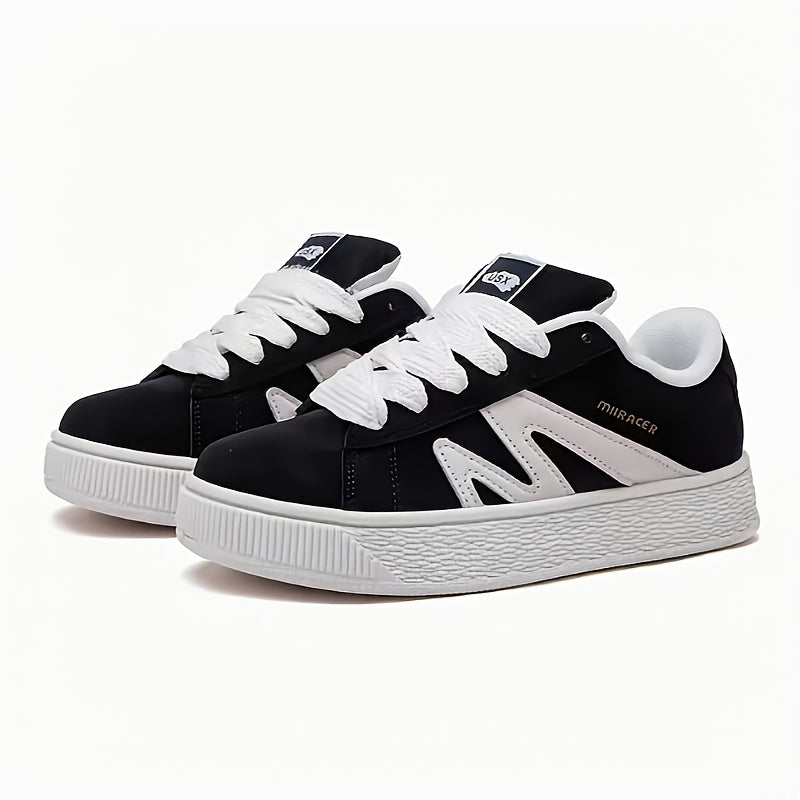 Women's Low-Top Lace-Up Sneakers Black White Synthetic Casual Shoes All-Season Comfort