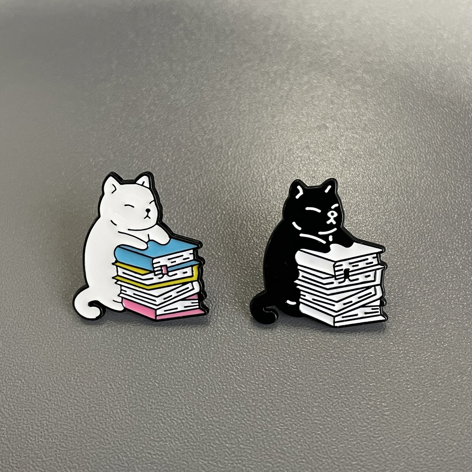 Cute Cartoon Cat Enamel Pins with Books Alloy Animal Brooches for Clothing Accessories