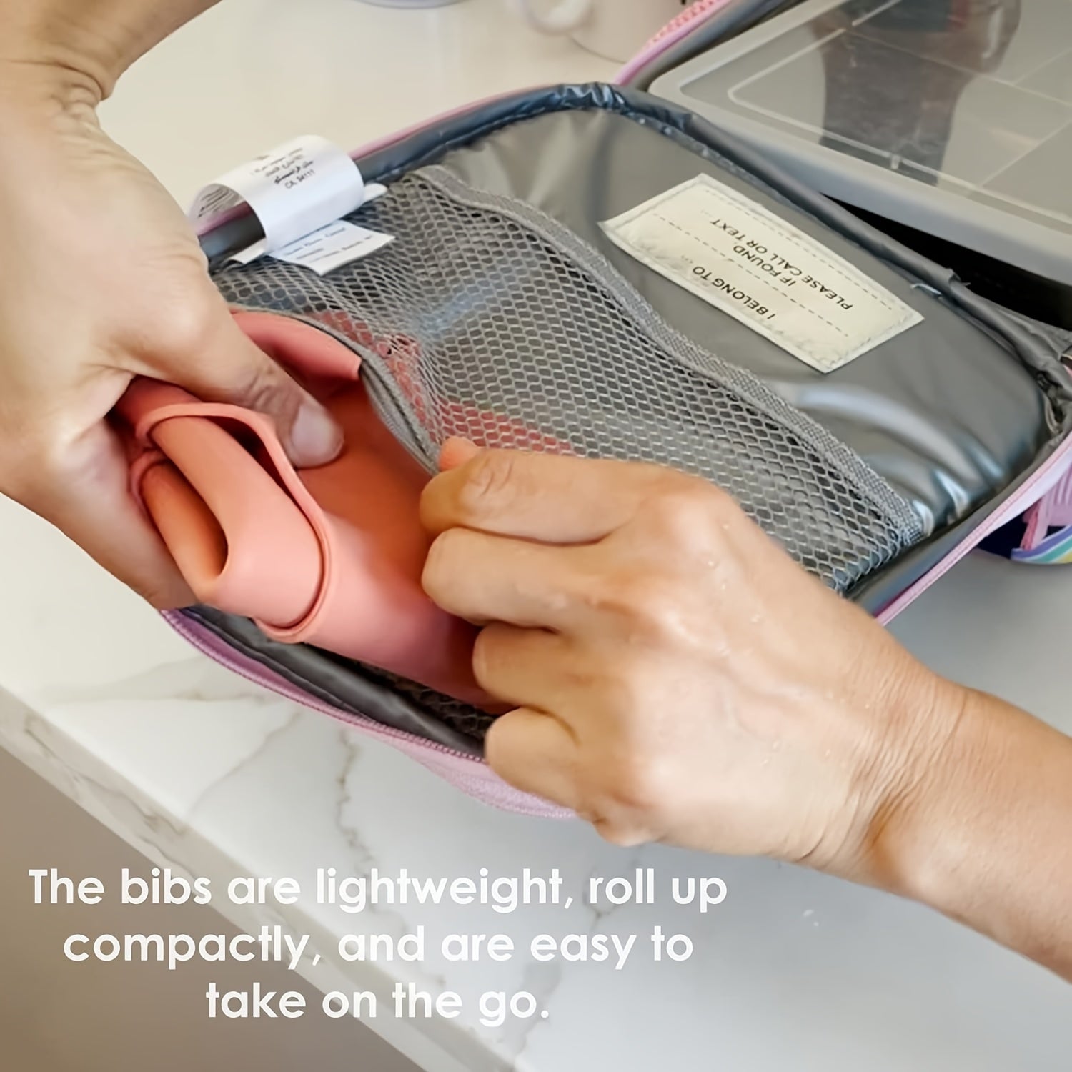 Bolalar uchun sozlanadigan Goldcolin silikon bib - Suv o'tkazmaydigan, qiziqarli print va tugma yopilishi bilan - Ideal ovqatlantirish aksessuari