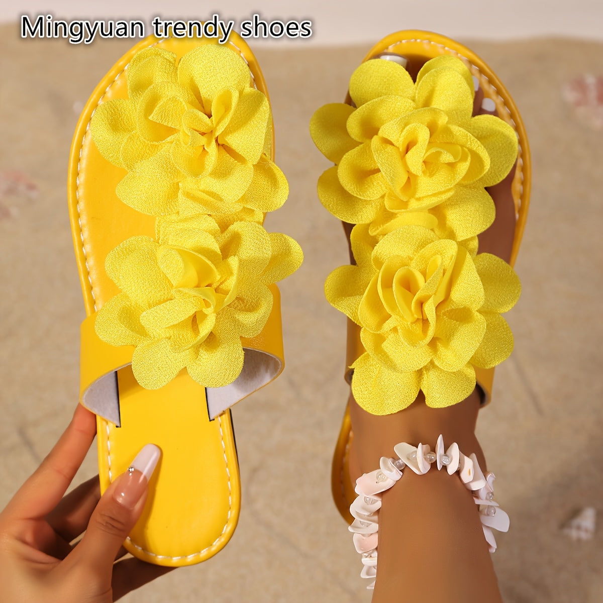 Women’s Floral Flat Slippers Non-Slip Summer Beach Shoes for Casual and Outings