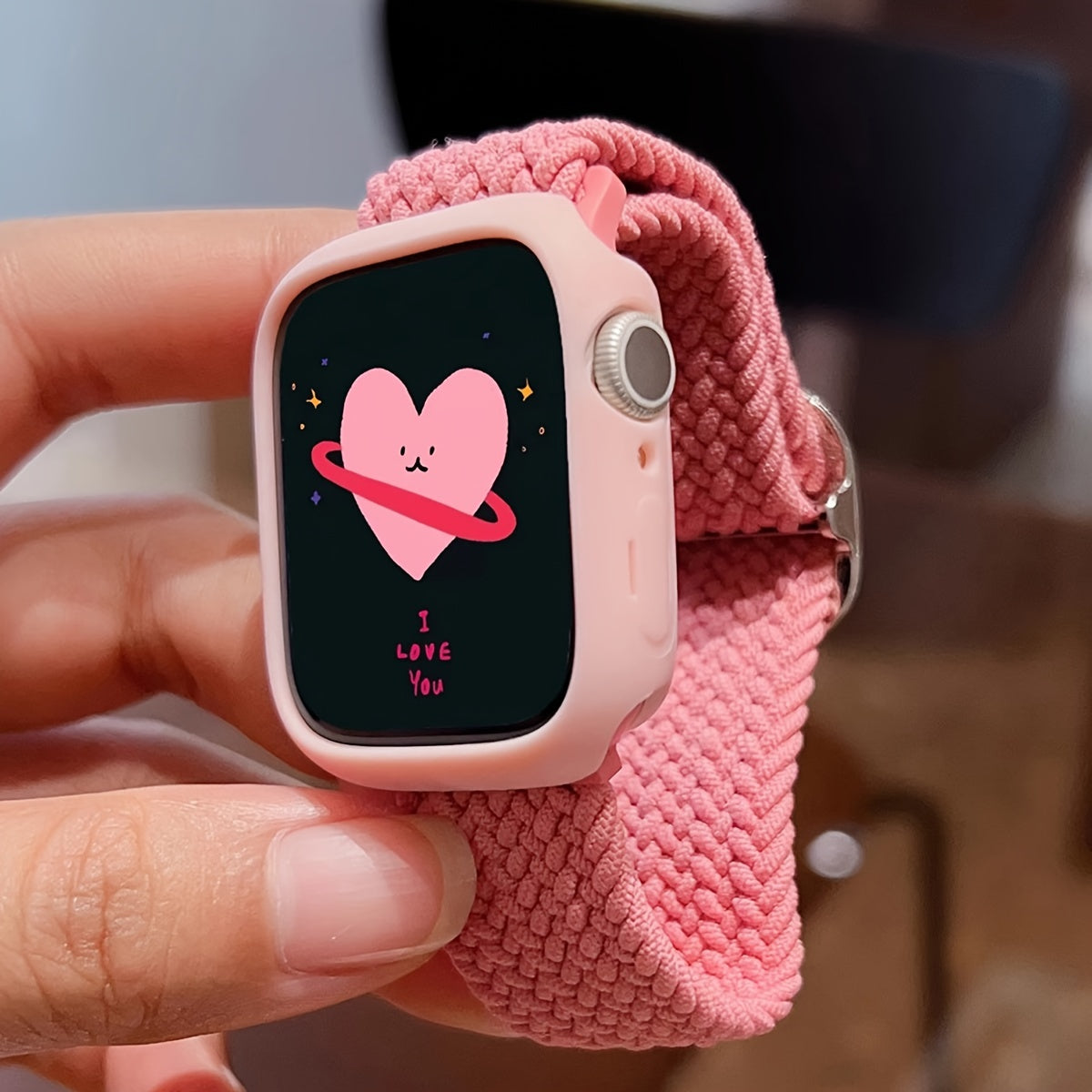 Набор из 2 модных эластичных тканевых ремешков для часов и мягкого силиконового защитного чехла для Apple Watch. Подходит для Apple Watch размером от 38 мм до 49 мм и серии Ultra до 1. Умные часы.