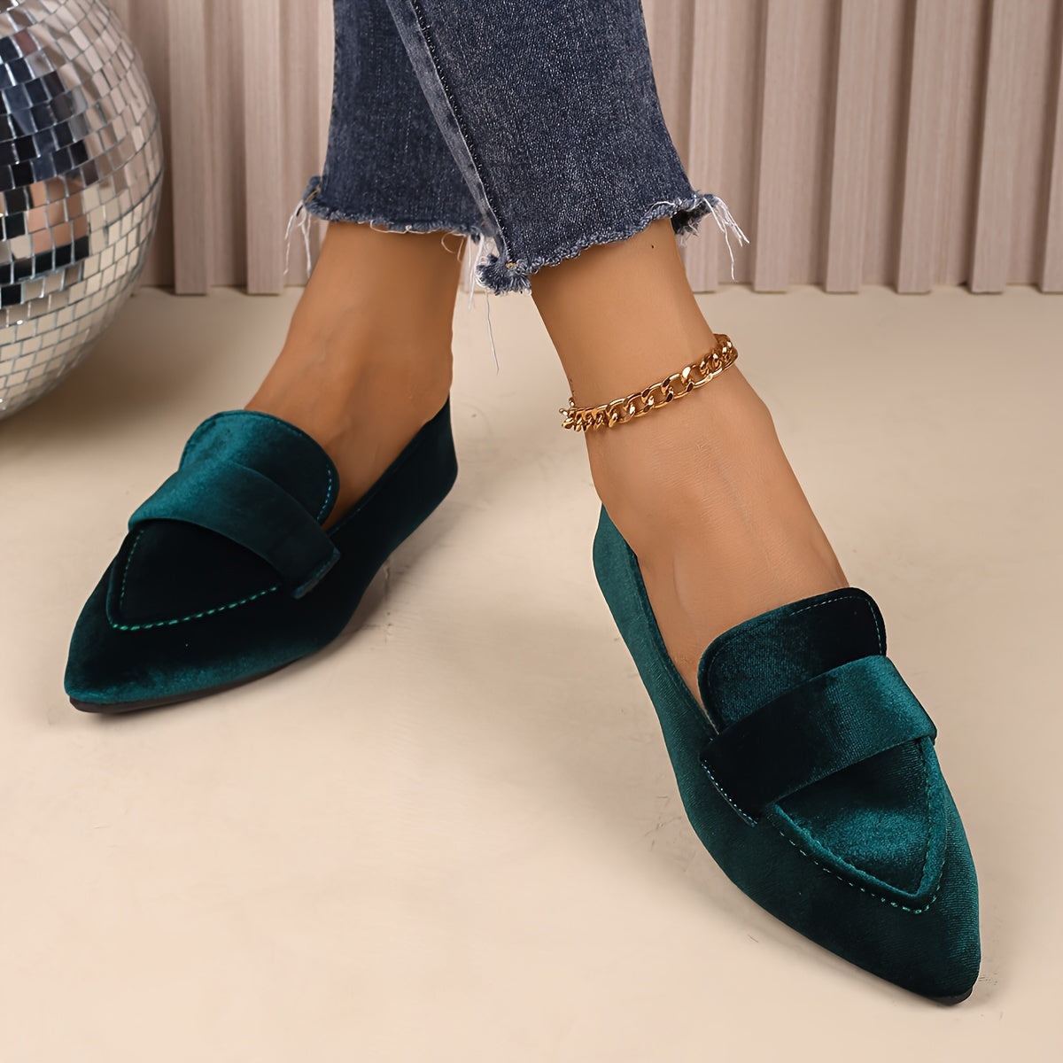 Women's Slip-On Flats with Pointed Toe Lightweight All-Season Flannel