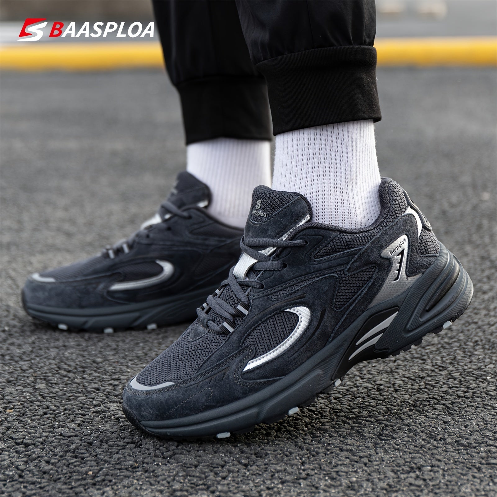 Erkaklar uchun zamonaviy retro qalin poyabzal, sirpanmaydigan bog'ichli dizayn, ochiq havoda faoliyatlar uchun mukammal.