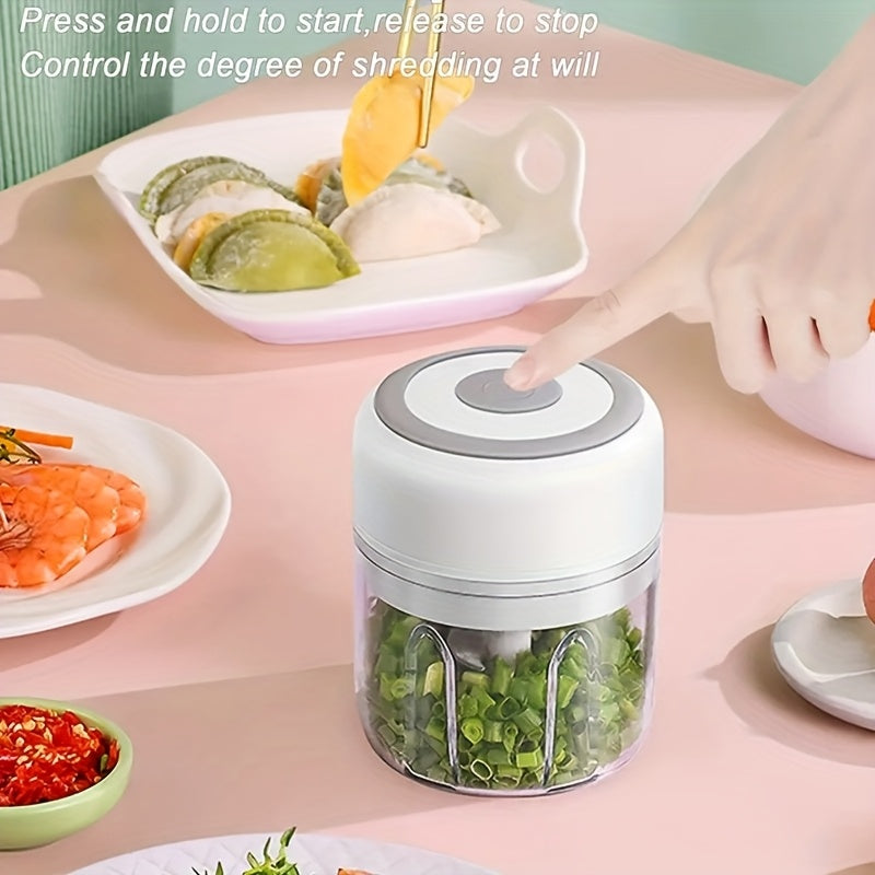 Portable cordless food processor USB charging 1200 RPM motor chopping grinding
