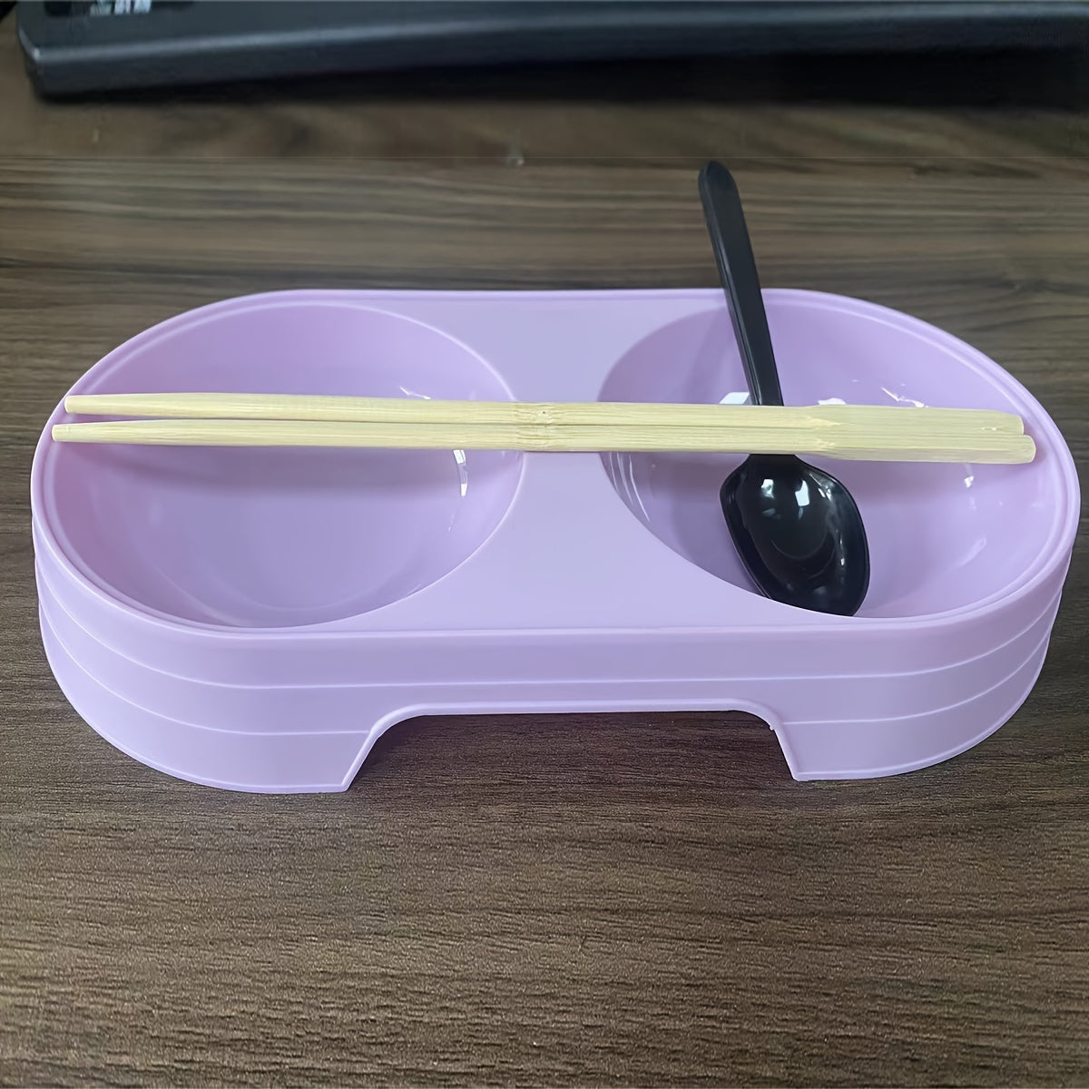 Estación de comida y agua para gatos, duradera, de PP, 2 en 1, con múltiples compartimentos, plato de alimentación interior en morado, amarillo, rosa, verde azulado