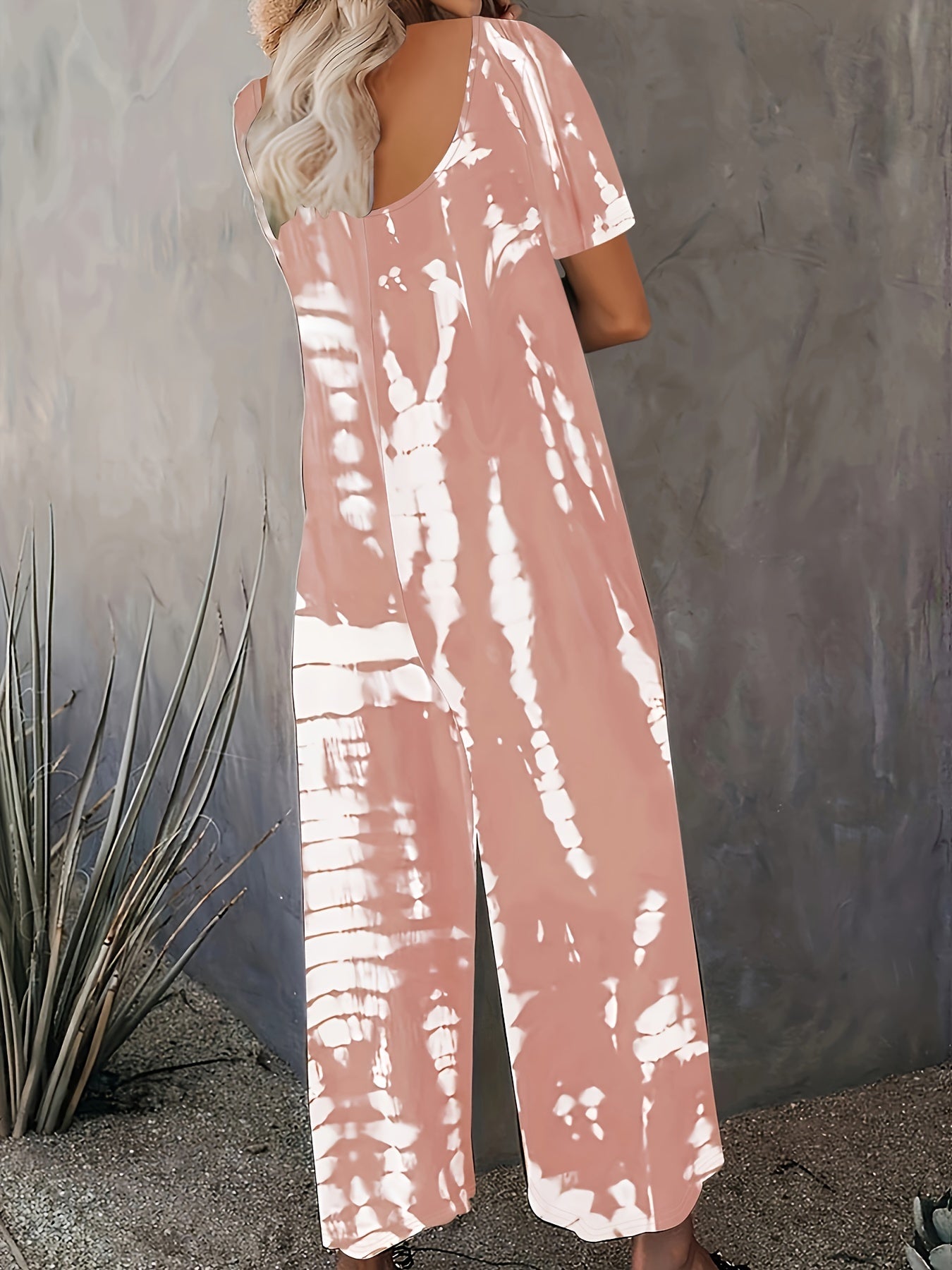 Mono casual de manga corta con cuello redondo y estampado de rayas en tallas grandes