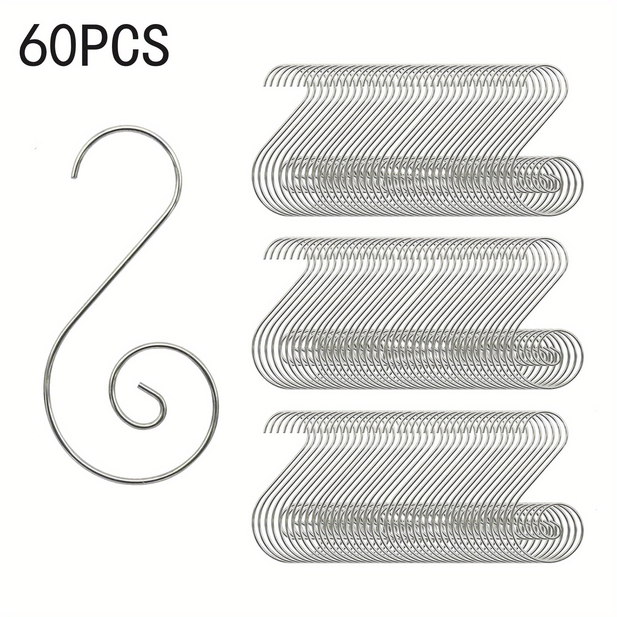 Yilgi bezaklar uchun turli xil Rojdestvo o‘rnatish uchun g‘altaklar, daraxtlar va xonalarni bezash