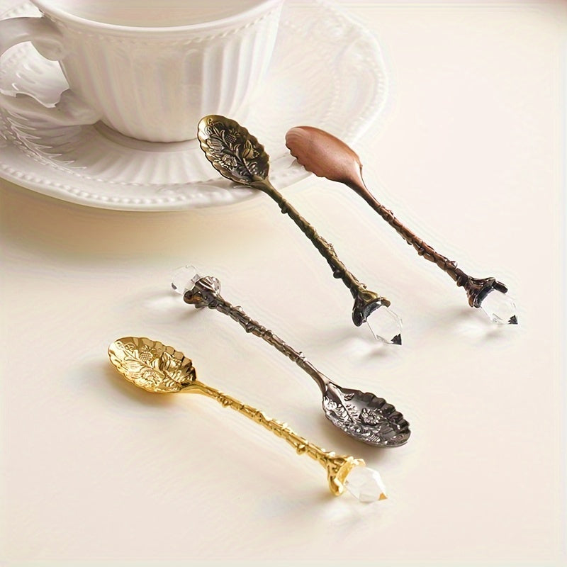 Floral Coffee Spoon for Tea and Desserts, Vintage Charm, Elegant Pattern