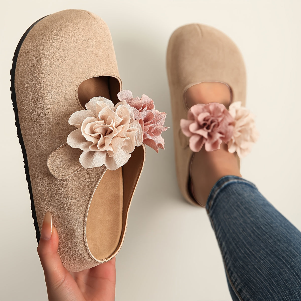 Women's Floral Platform Mules - Slip-On Loafers with Thick Sole in Pastel Pink