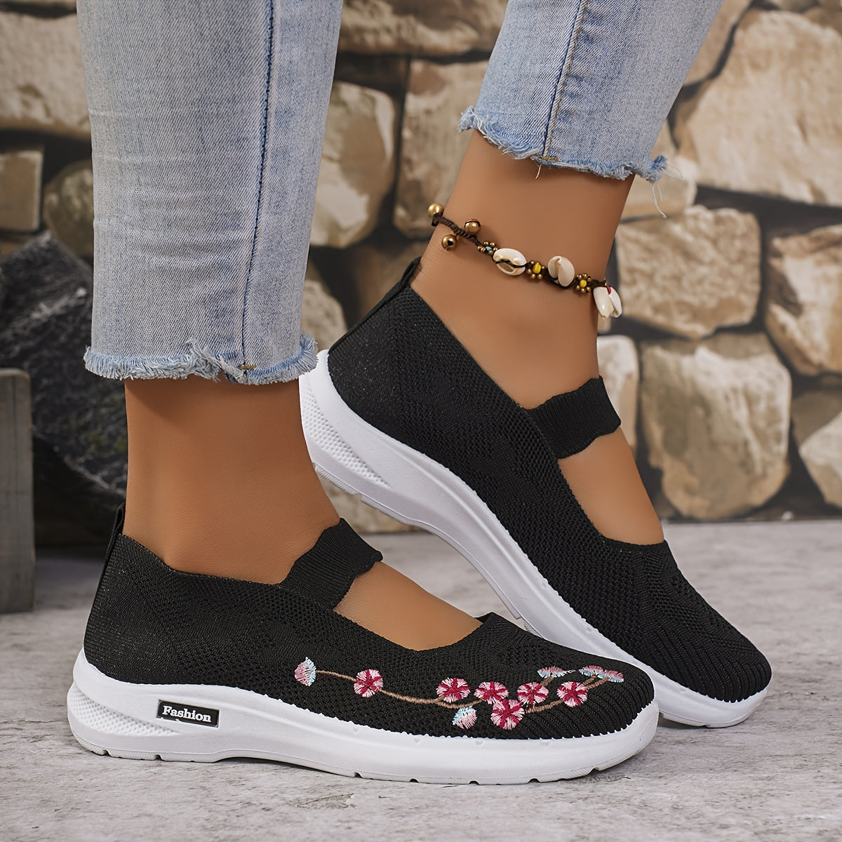Women's Embroidered Casual Sports Shoes Breathable Lightweight Walking Sneakers