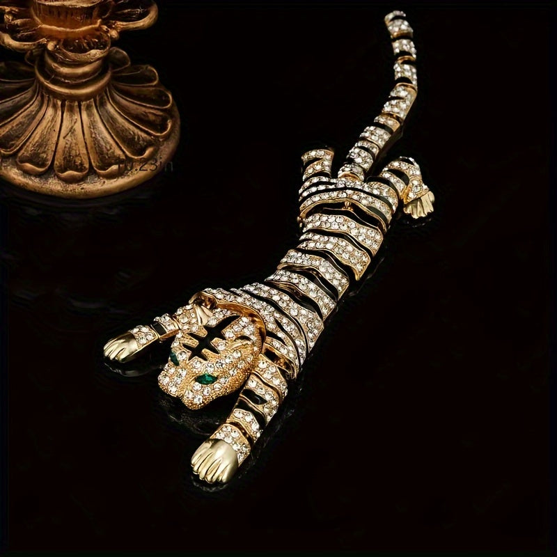 Large Tiger Brooches with Rhinestones and Animal-Themed Shawl Pins for Men and Women