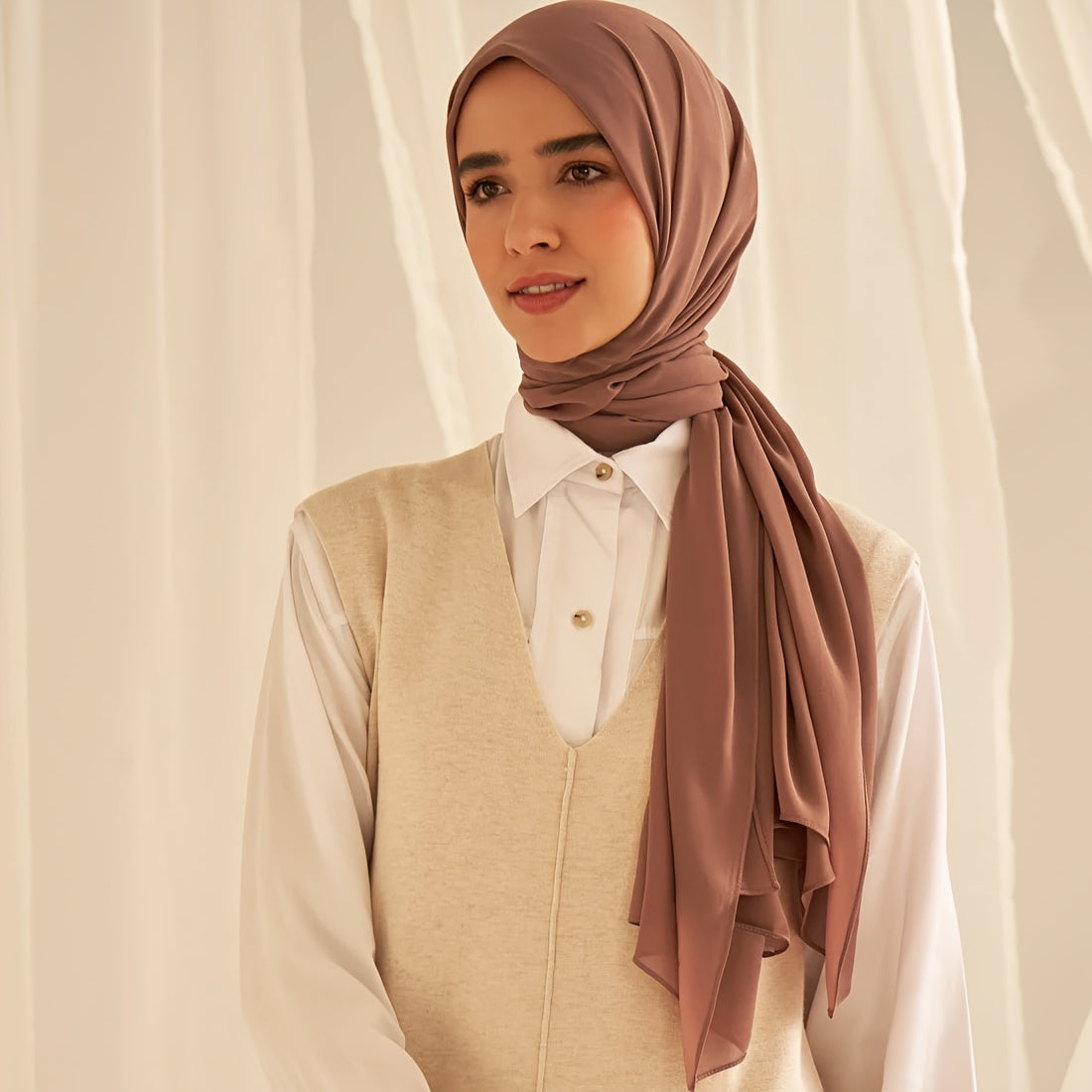 Women's Breathable Chiffon Hijab Solid Pearl Embellishments Ramadan Comfortable