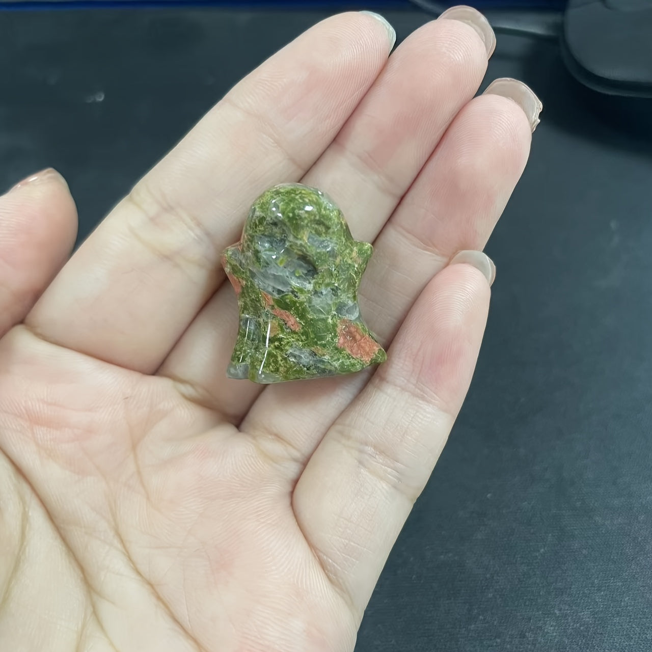 10 dona Tabiiy Kvarts toshlari va Xuddi O'liklar Haykali uchun Xalloween Uy Dekori