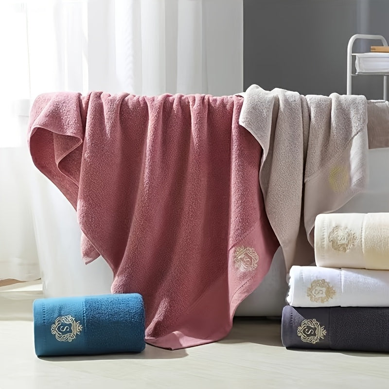 Cotton Bath Towels with Crown Embroidery 380 GSM Knit Fabric