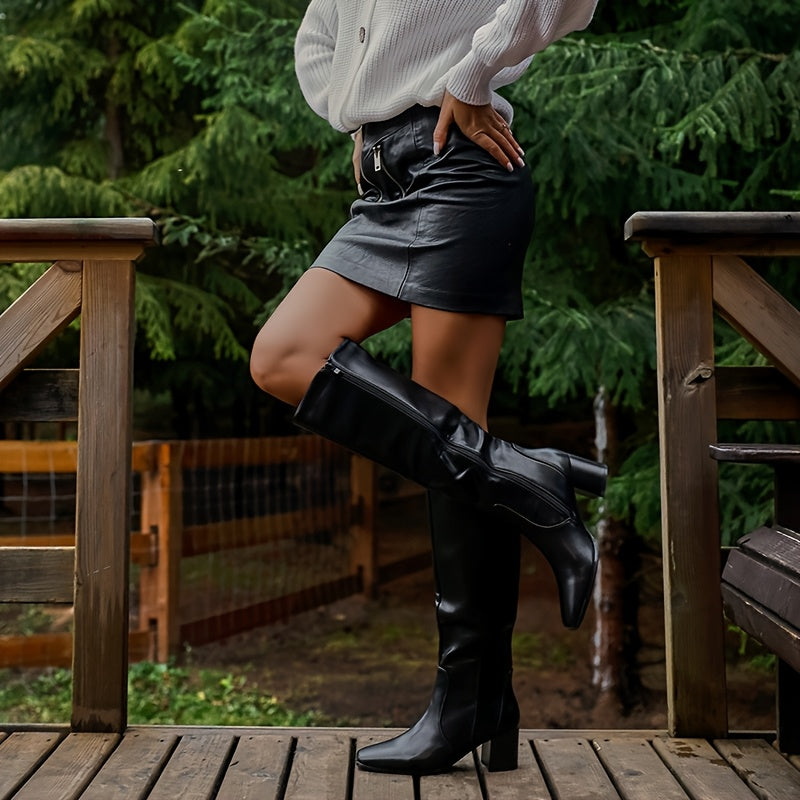 Женские сапоги до колена с средней массивной каблуком, высокой квадратной ноской и молнией