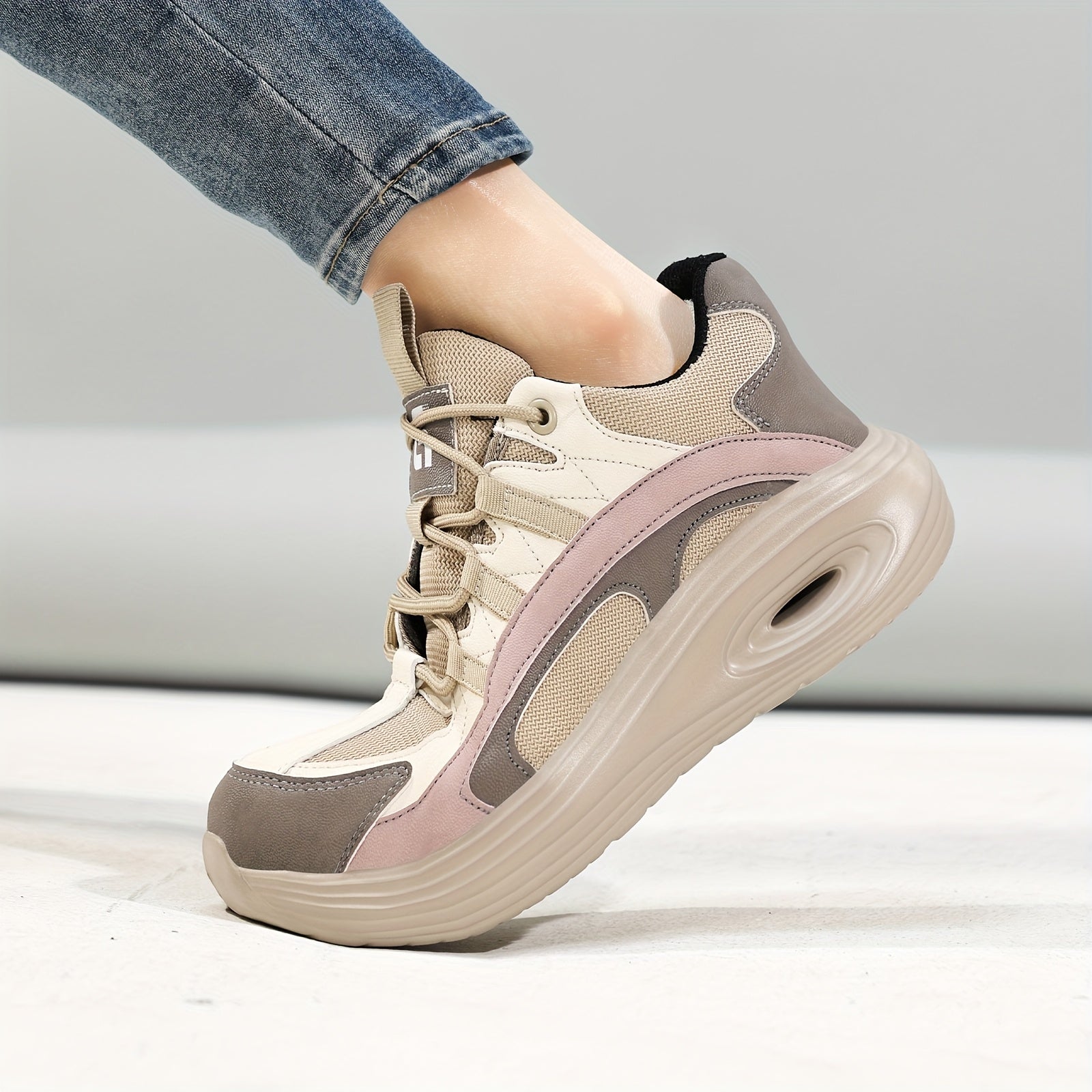 Women's Breathable Mesh Sneakers Lightweight Slip-Resistant Steel Toe Casual Shoes