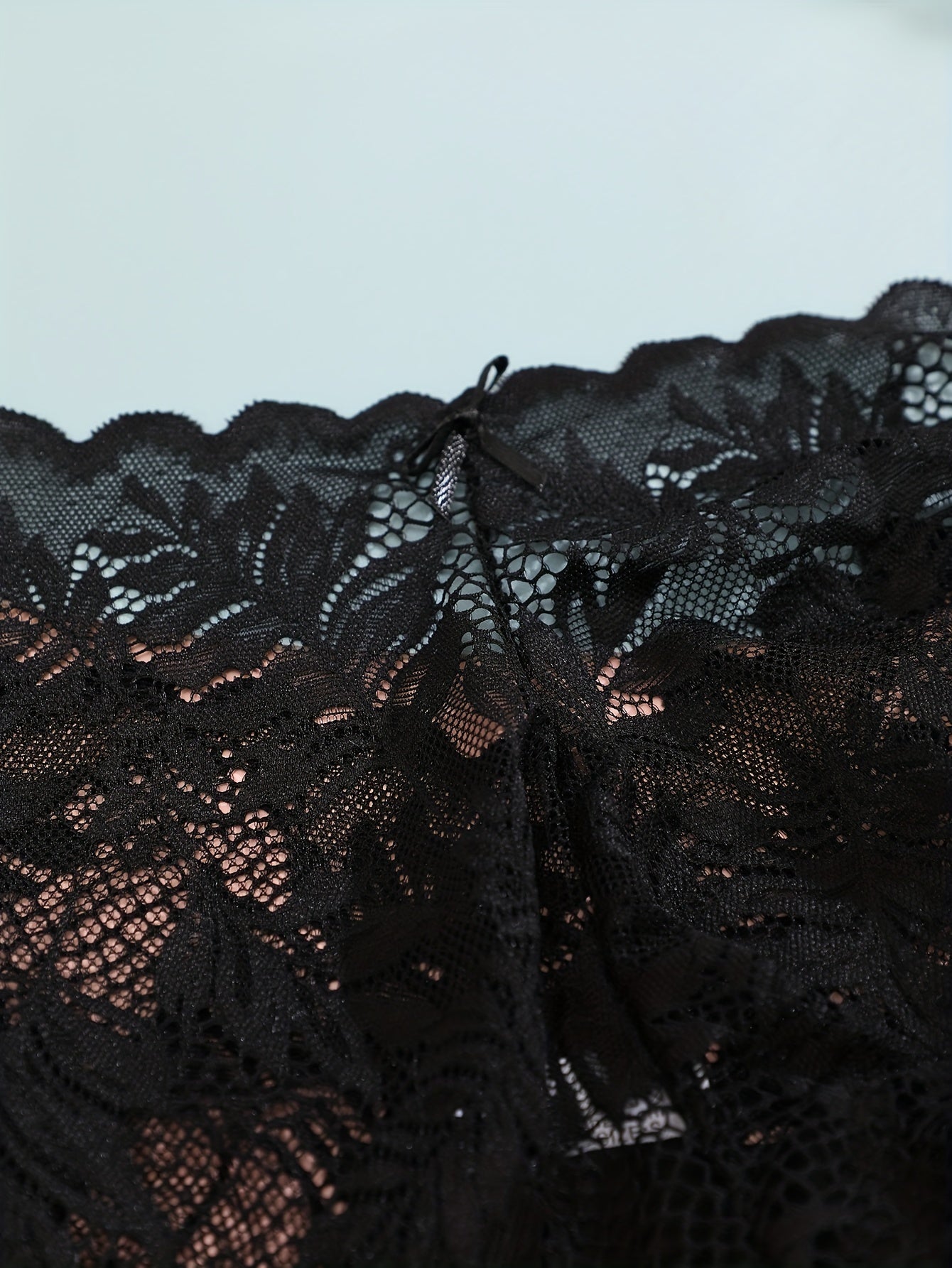 Set of 3 Women's Low-Rise Lace Boyshort Panties Breathable Nylon Blend Floral Patterns