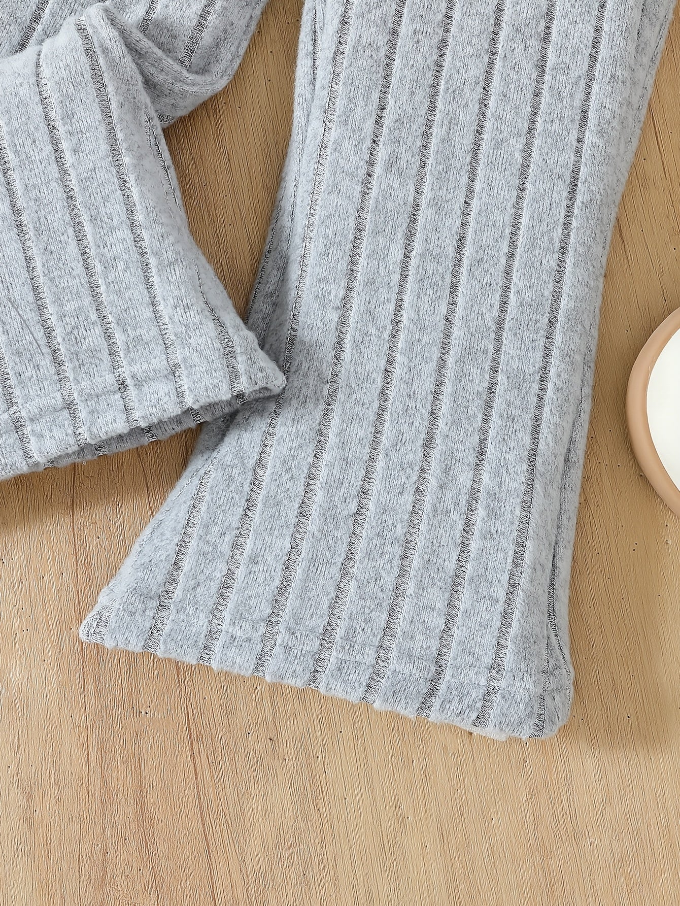 Girls Autumn Two-Piece Set Long Sleeve Collared Shirt and Stretch Pants for Casual and Daily Wear