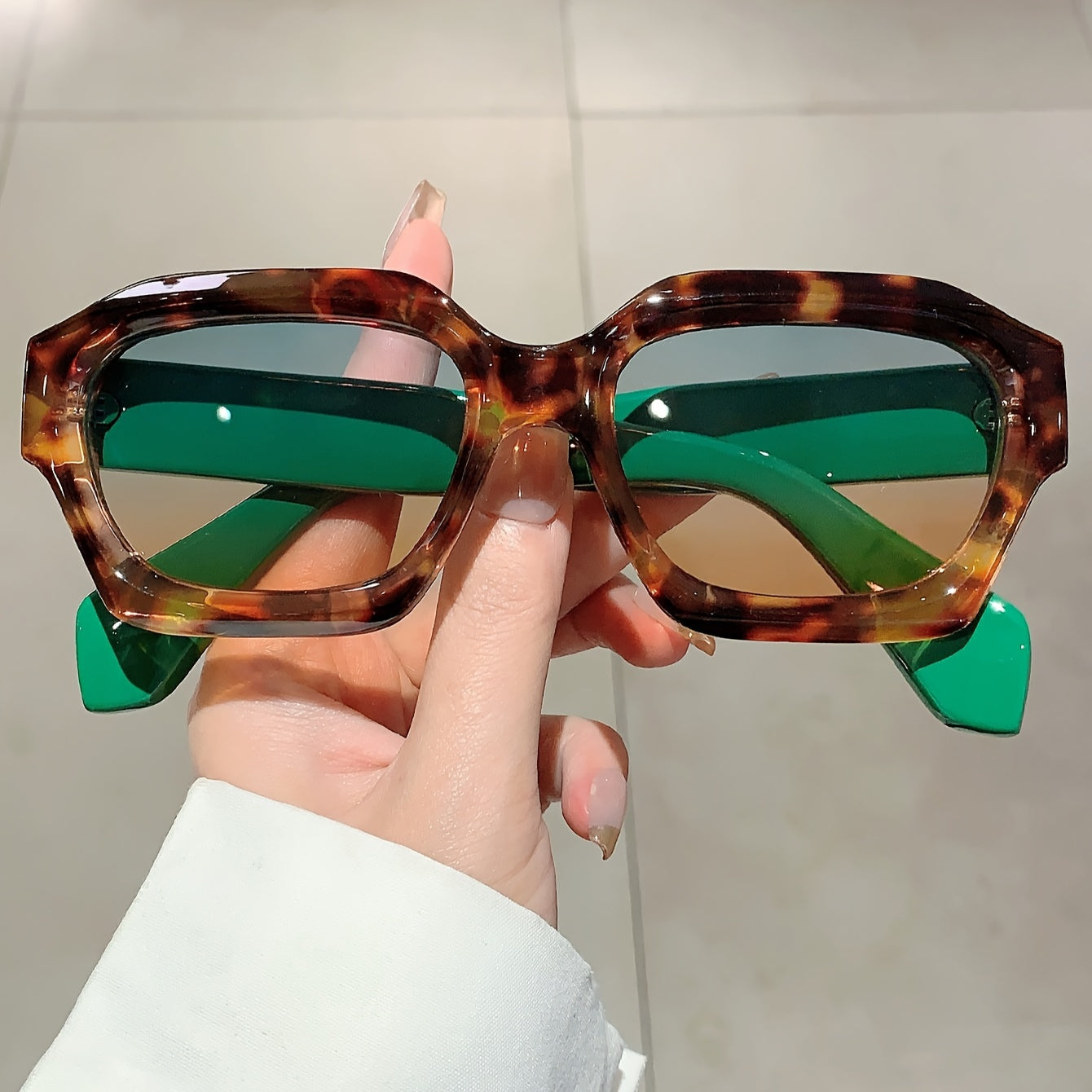 Square Anti Glare Sunglasses for Men and Women Color Block Vintage Eyewear for Beach and Travel