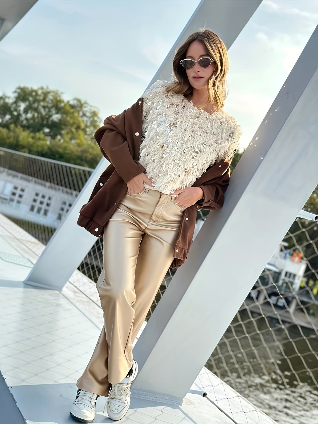 Women's Sequin-Embellished Loose Fit Short Sleeve Top Polyester Casual Chic