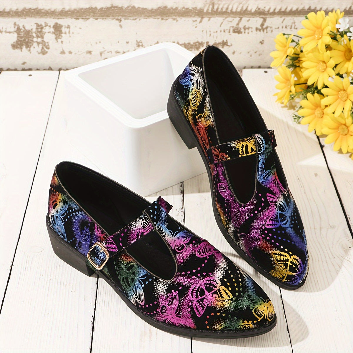 Women's Faux Leather Pointed Toe Flats Retro Casual Shoes Multiple Colors