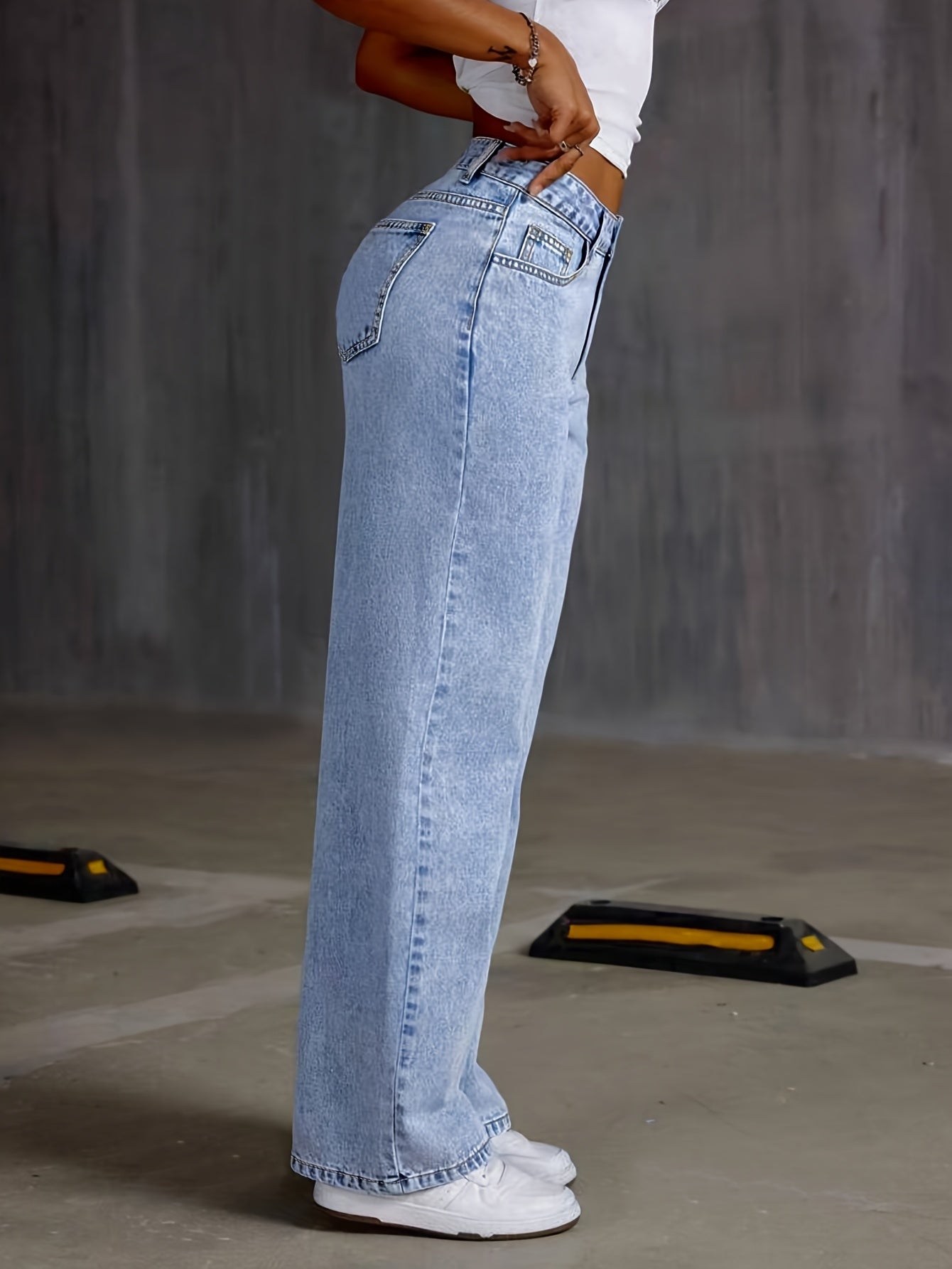 Jeans de cintura alta y pierna ancha para mujer con apertura de botones, de color sólido para todas las estaciones, con tela ligeramente elástica
