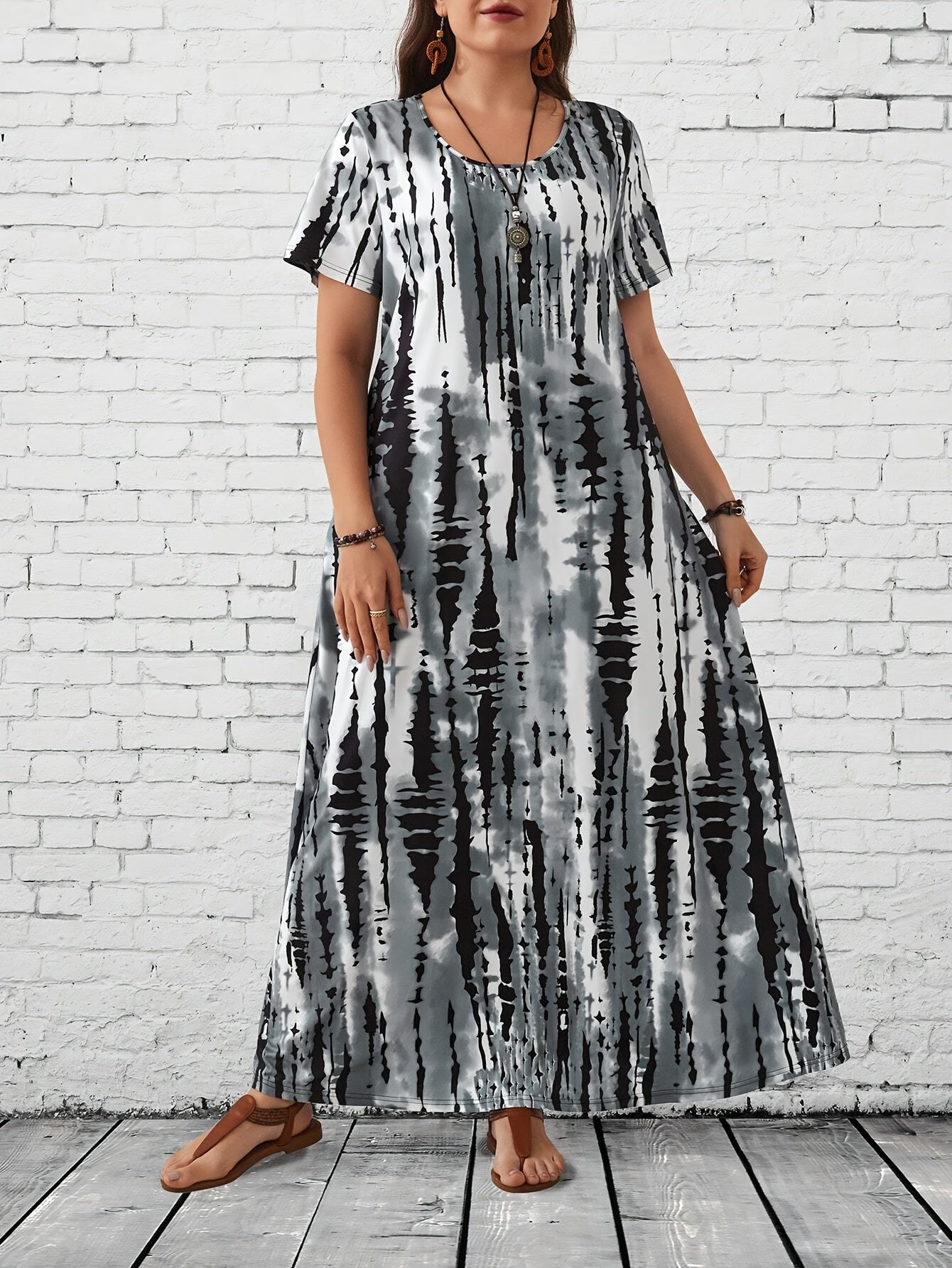 Katta o'lchamdagi tie dye ankle dress, crew neck qisqa yeng, ayollar kiyimlari