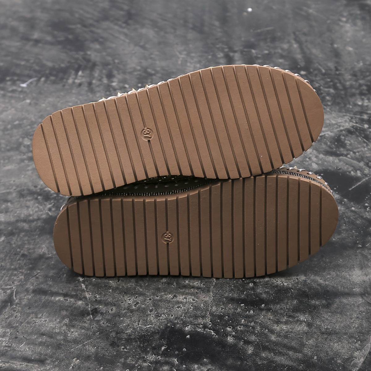 Ayollar uchun kundalik sport poyabzali, rhinestones bilan, engil slip-on loaferlar