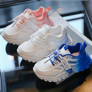 Qizlar uchun zamonaviy gradient rangli qalin poyabzallar, sirpanmaydigan va nafas oladigan, ochiq havoda faoliyatlar uchun mukammal.