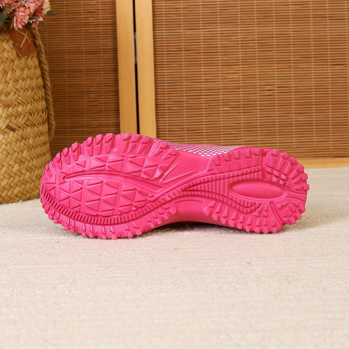Women's Geometric Pattern Casual Sneakers Sequin Accents Pink Black Low-Top Shoes