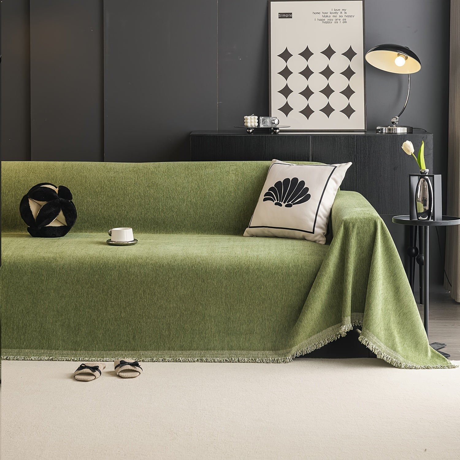 Tasselli suv o'tkazmaydigan divan qoplamasi, yuvilishi mumkin va bardoshli, yashash xonasi uy bezaklari uchun universal mebelni himoya qilish.