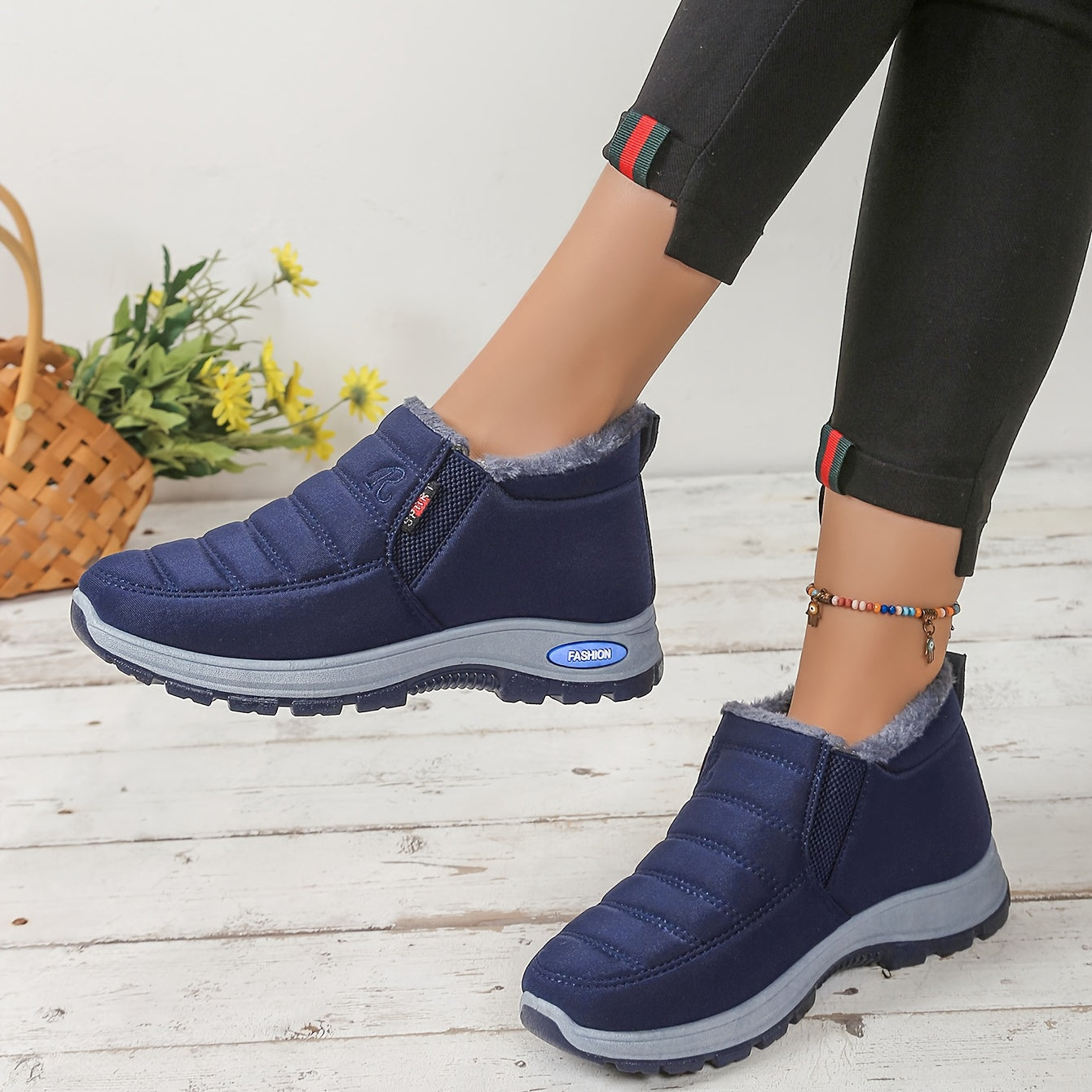 Women's Winter Ankle Boots Plush Fleece Lining Casual Slip-On Black