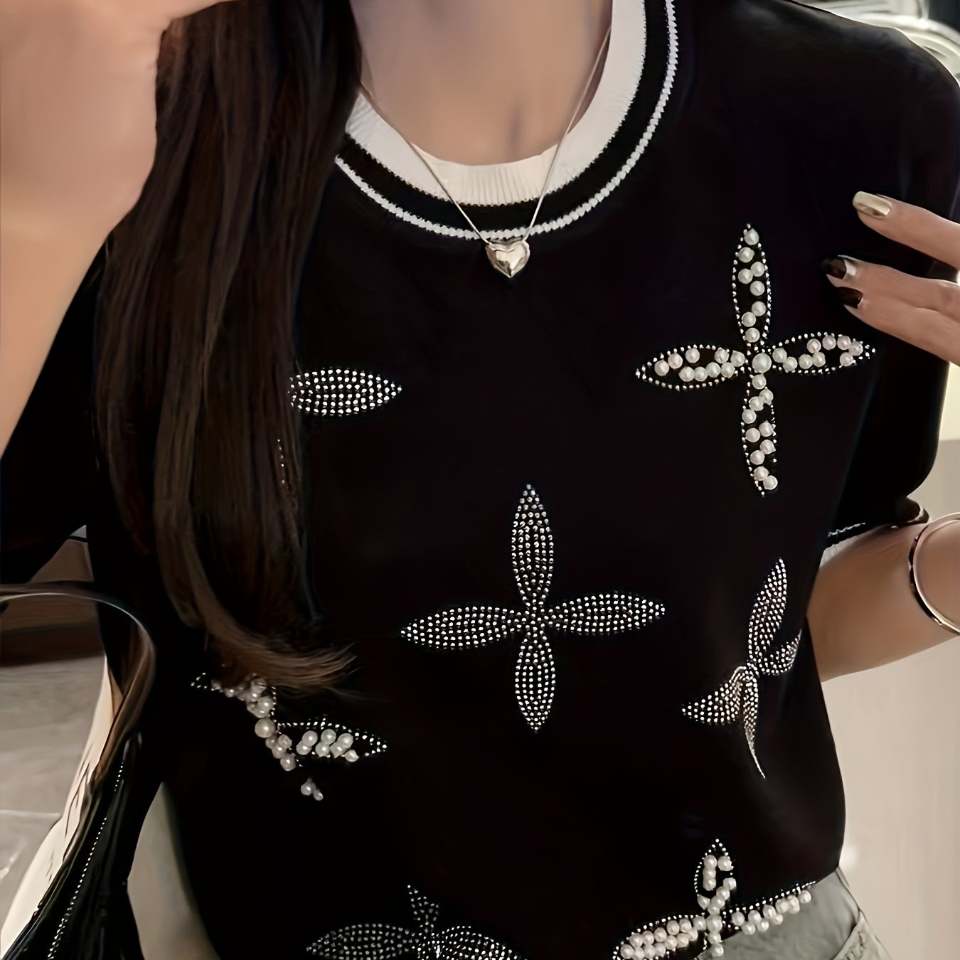 Women's Beaded Rhinestone Crew Neck Knit Top Short Sleeve Spring Summer Casual