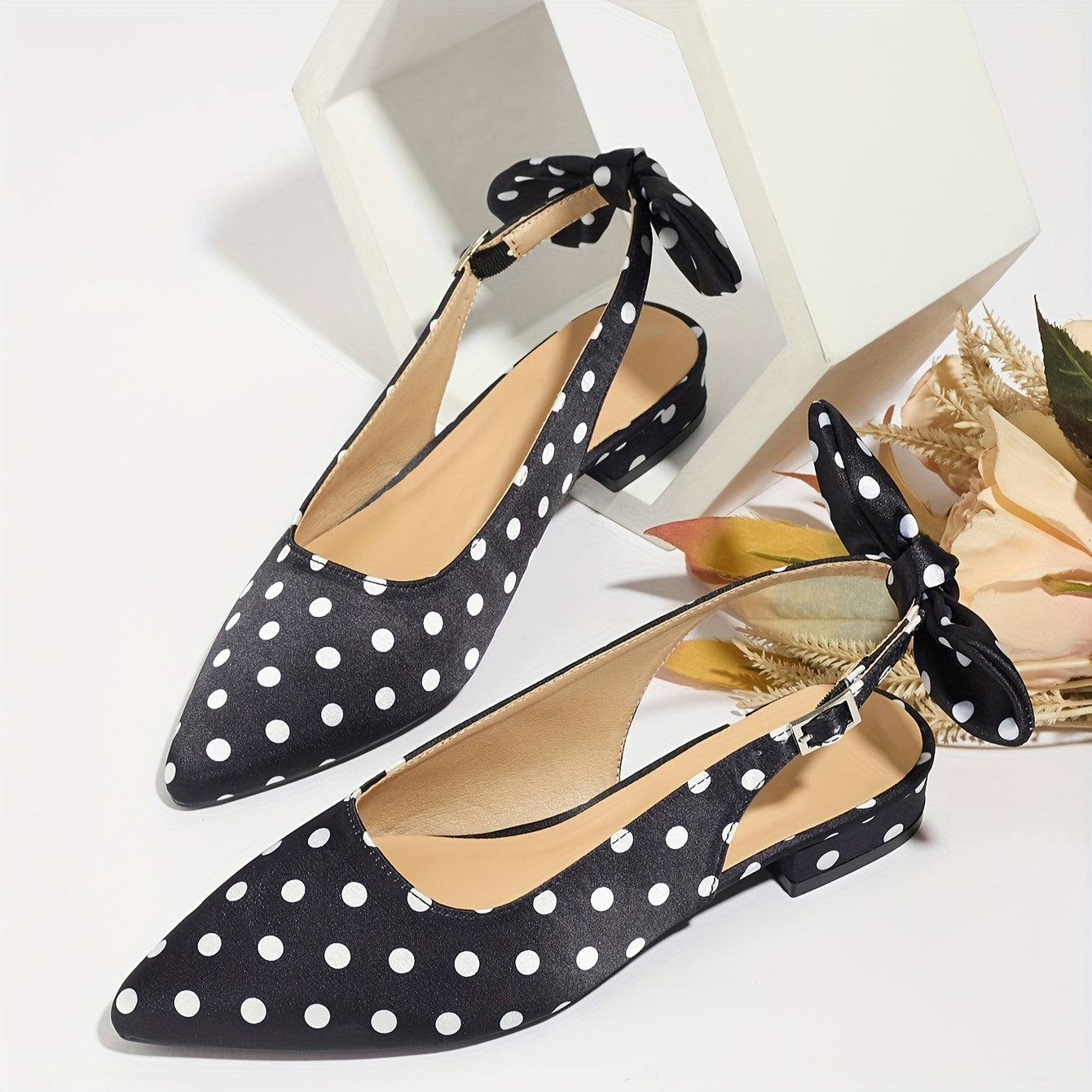 Women's Retro Polka Dot Mary Jane Shoes Black White Pointed Toe Block Heel