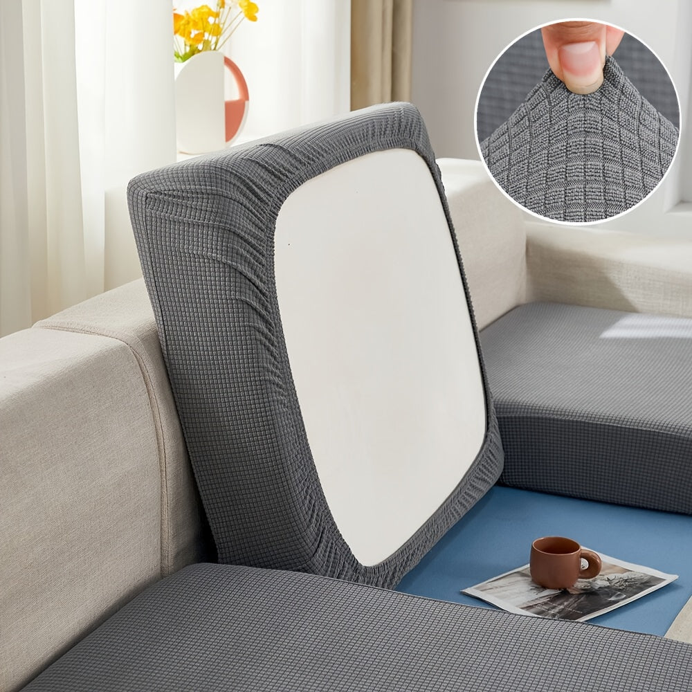 Чехол для подушки сиденья дивана жаккард защищает и выглядит элегантно.