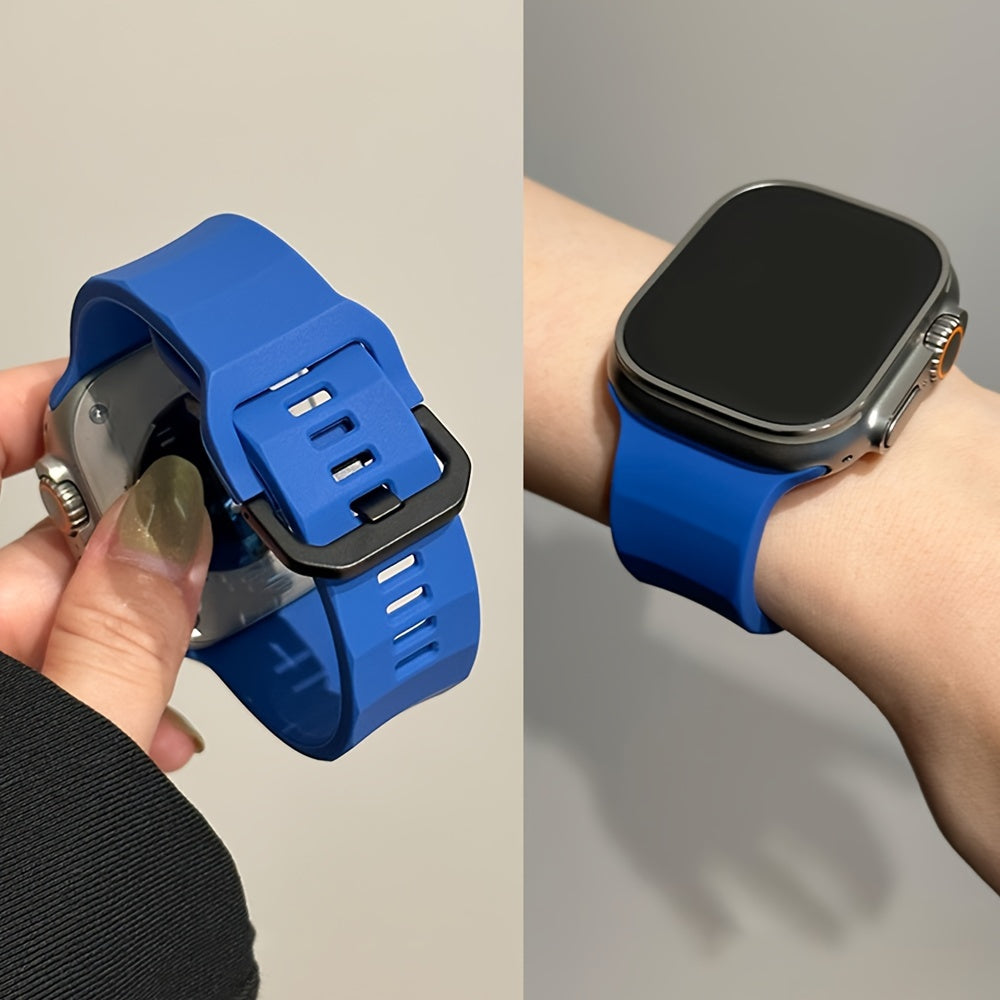 Silicone Sports Watch Strap for Apple Watch Series 3-9 Ultra2 42mm 44mm 45mm 49mm Black Buckle